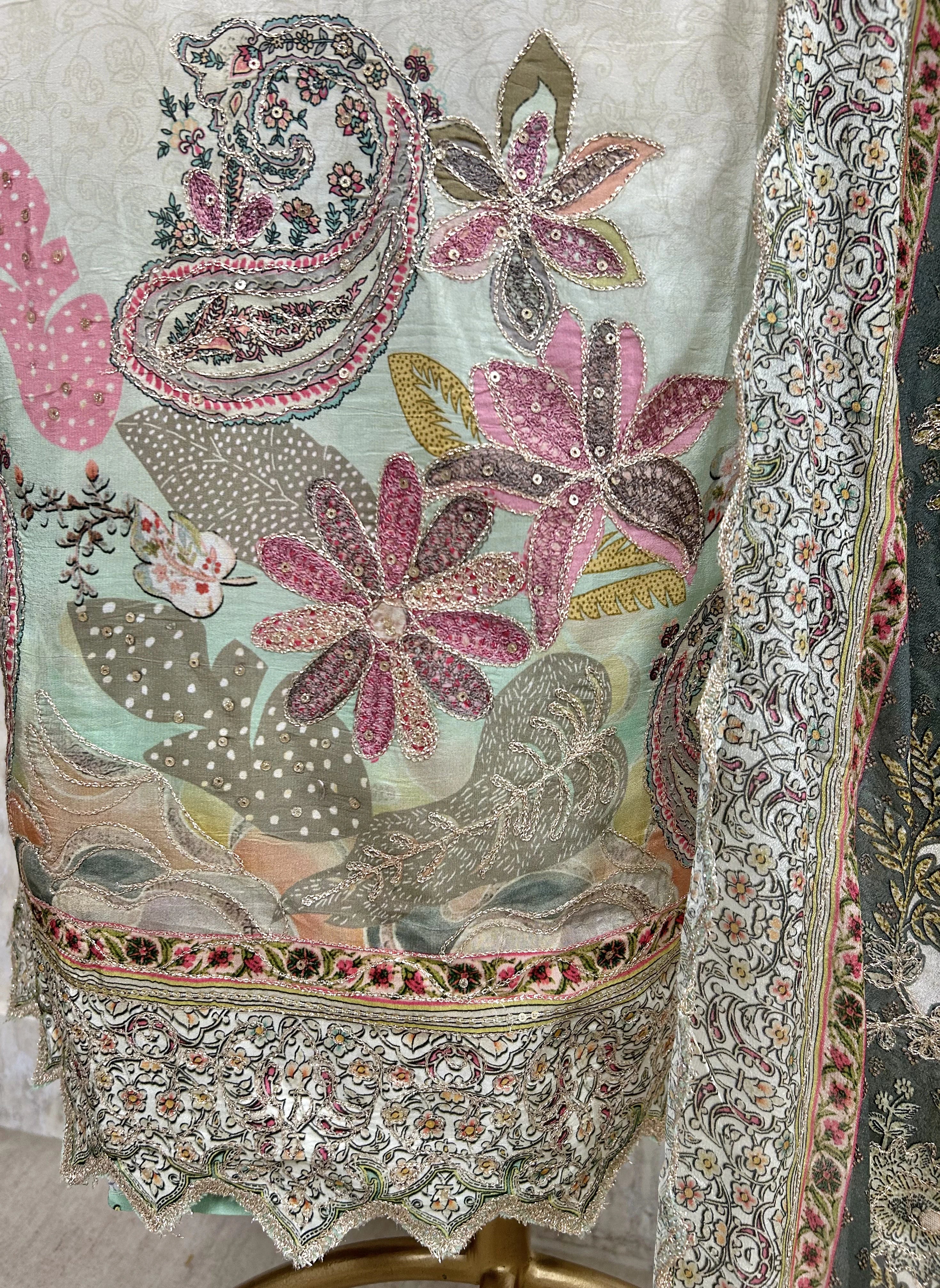 Crepe Unstitched Suit Set With Zari Work