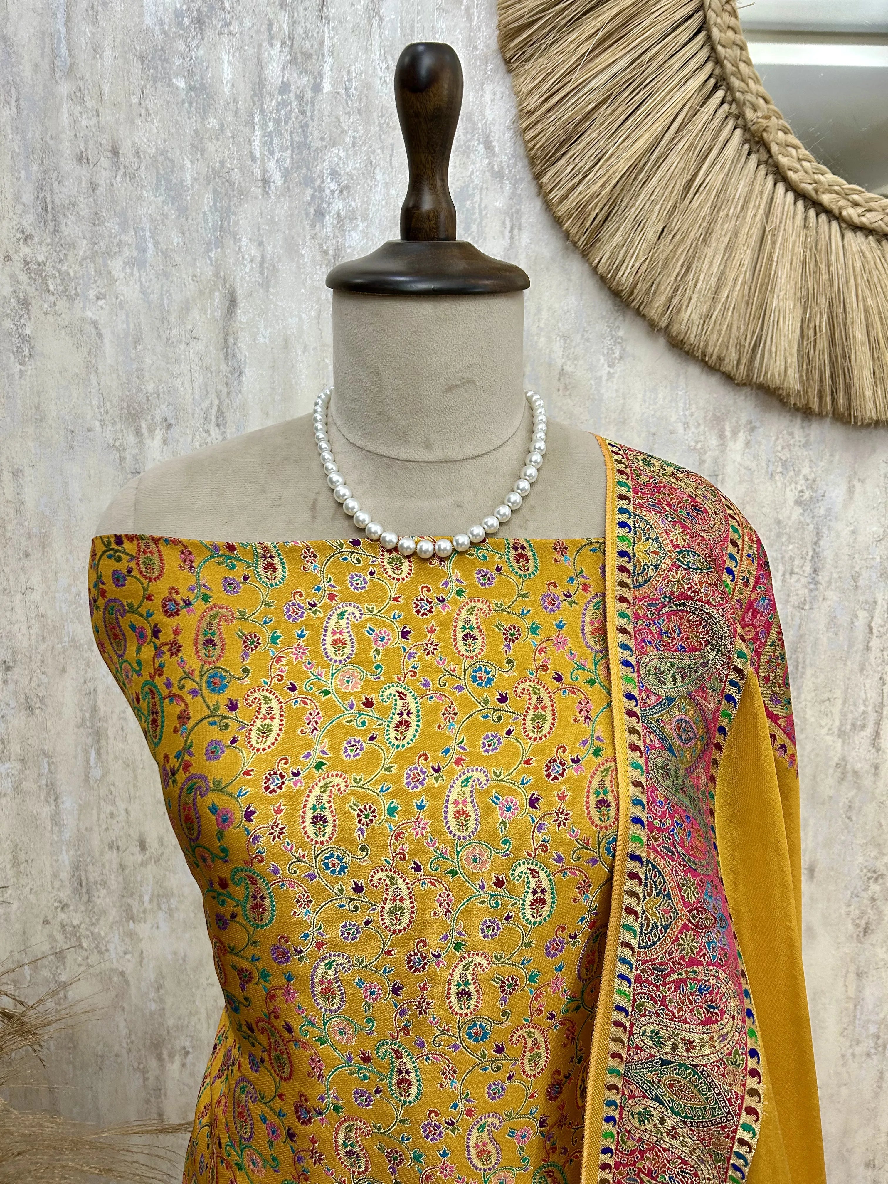 Luxurious silk unstitched suit