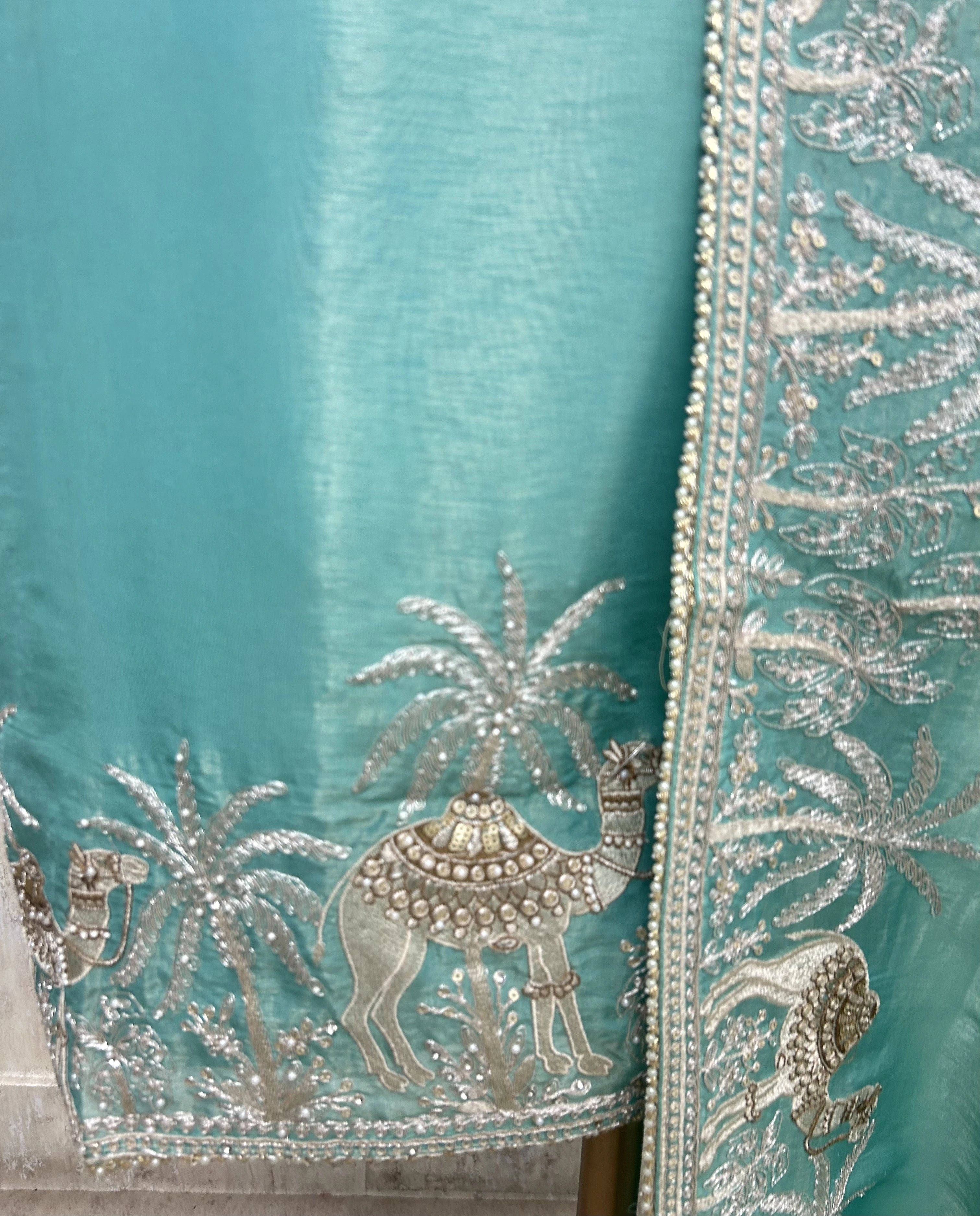 Oasis Dream Tissue Unstitched Suit