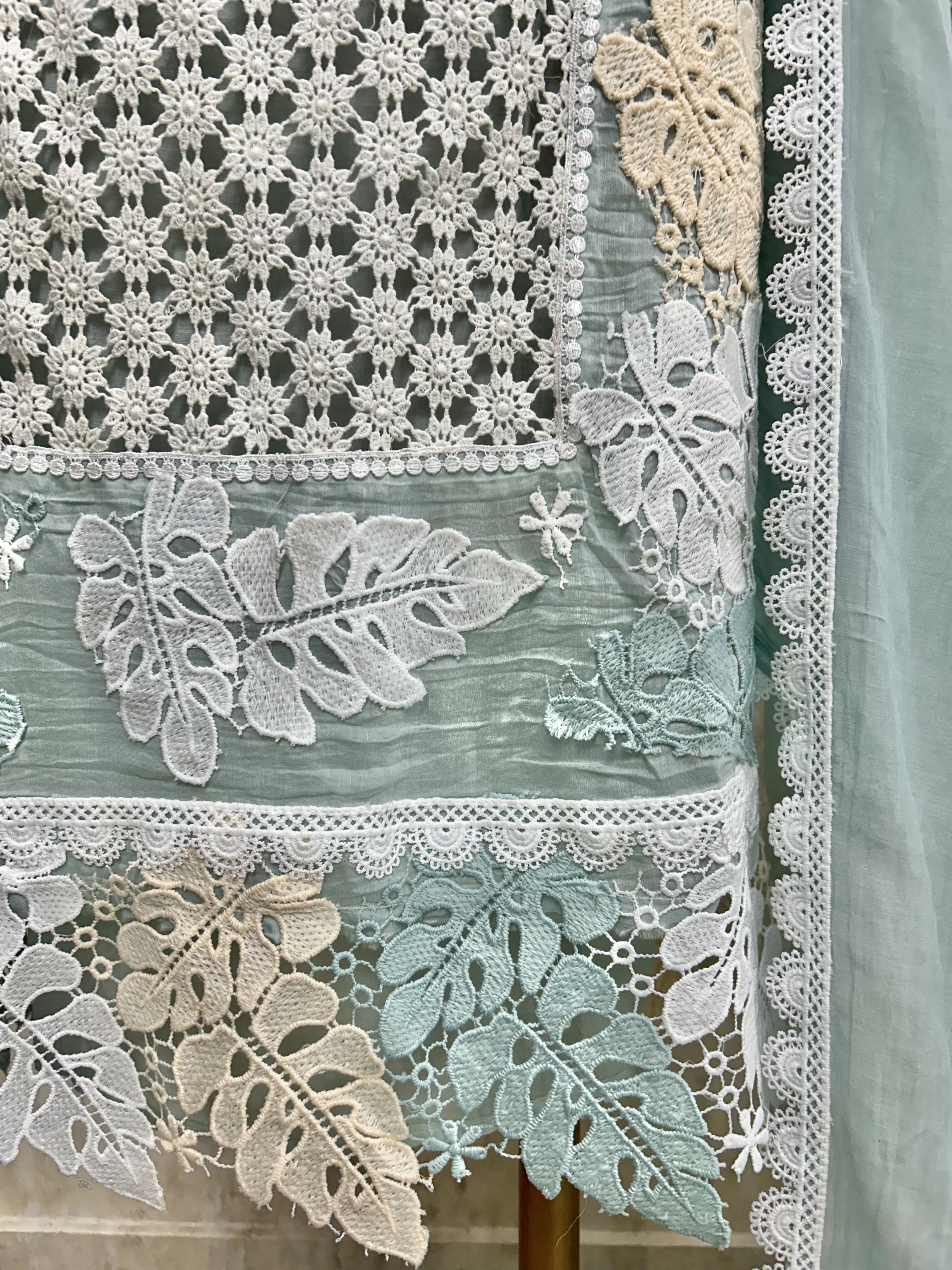 Mul Unstitched Suit Set With Cut-Lace Work