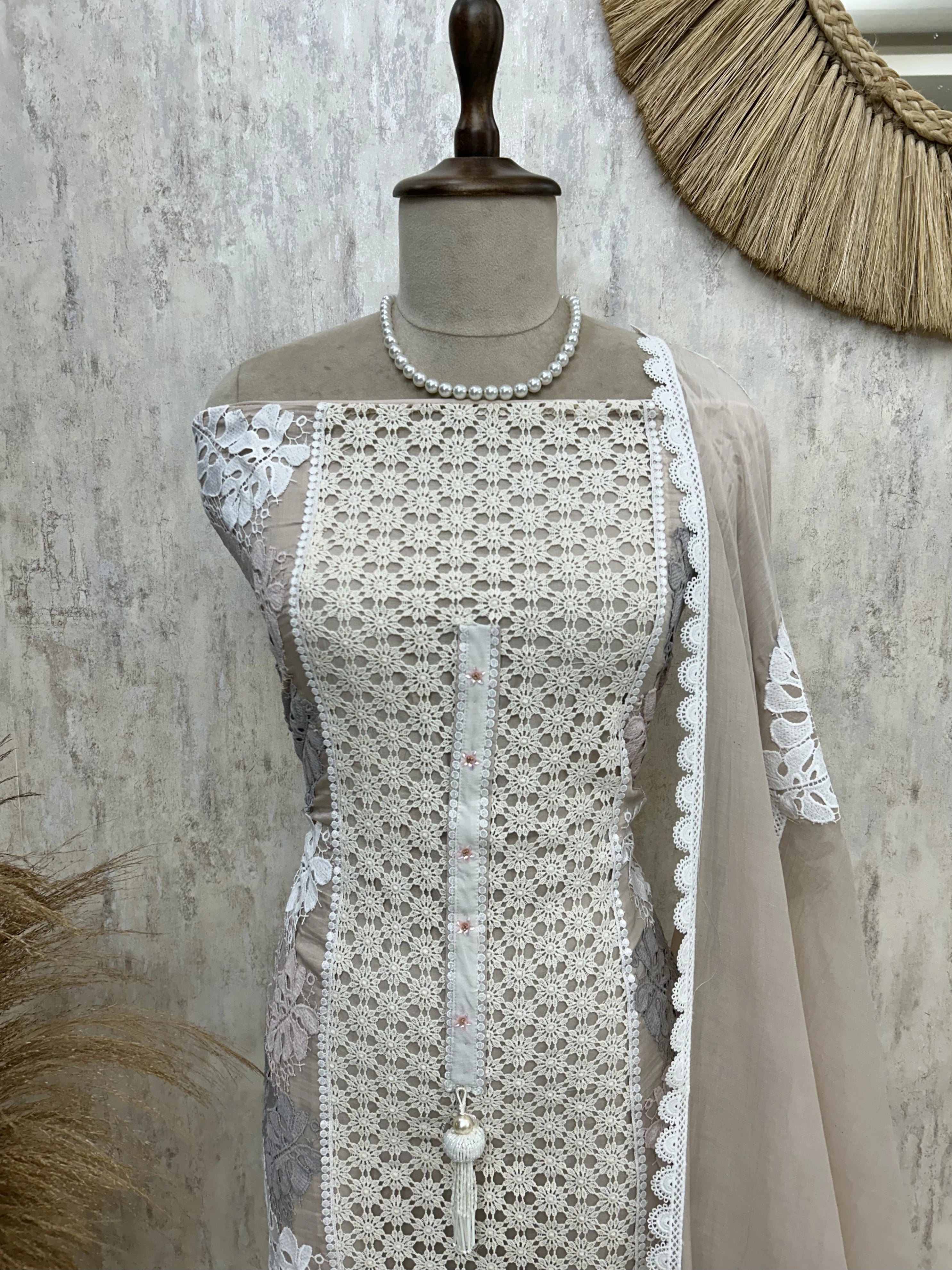 Mul Unstitched Suit Set With Cut-Lace Work