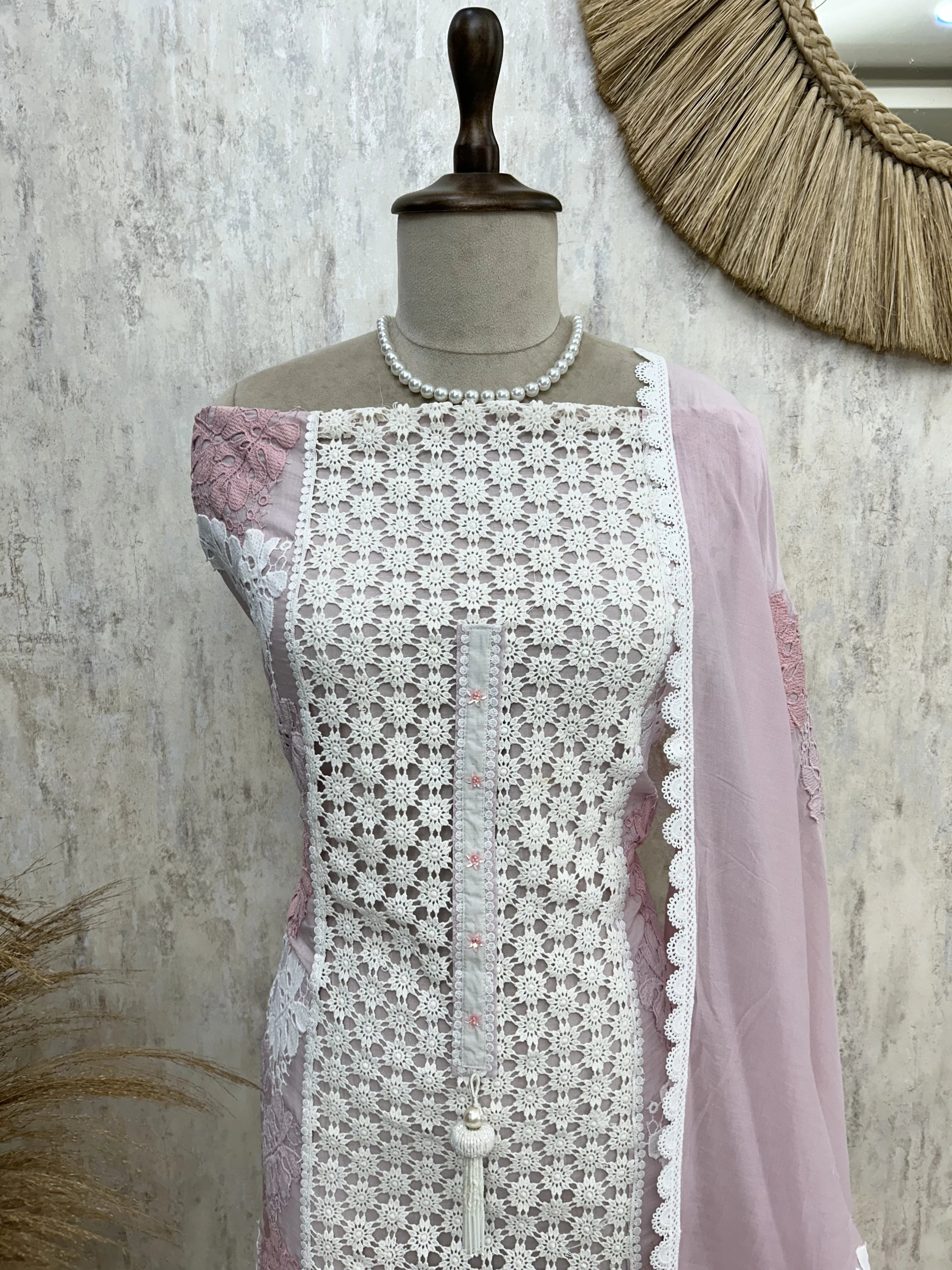 Mul Unstitched Suit Set With Cut-Lace Work