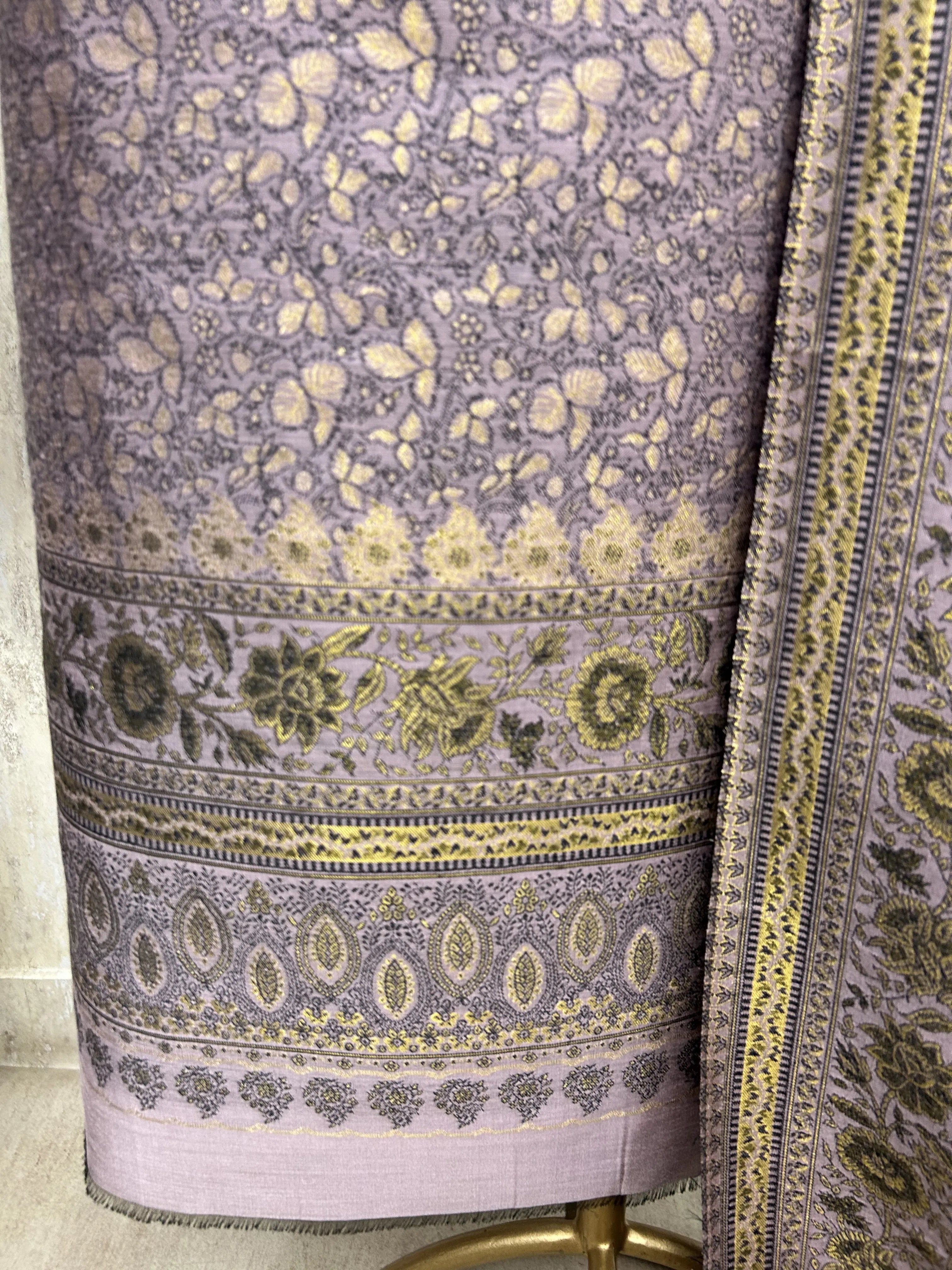 Kashmiri Pashmina Unstitched Suit