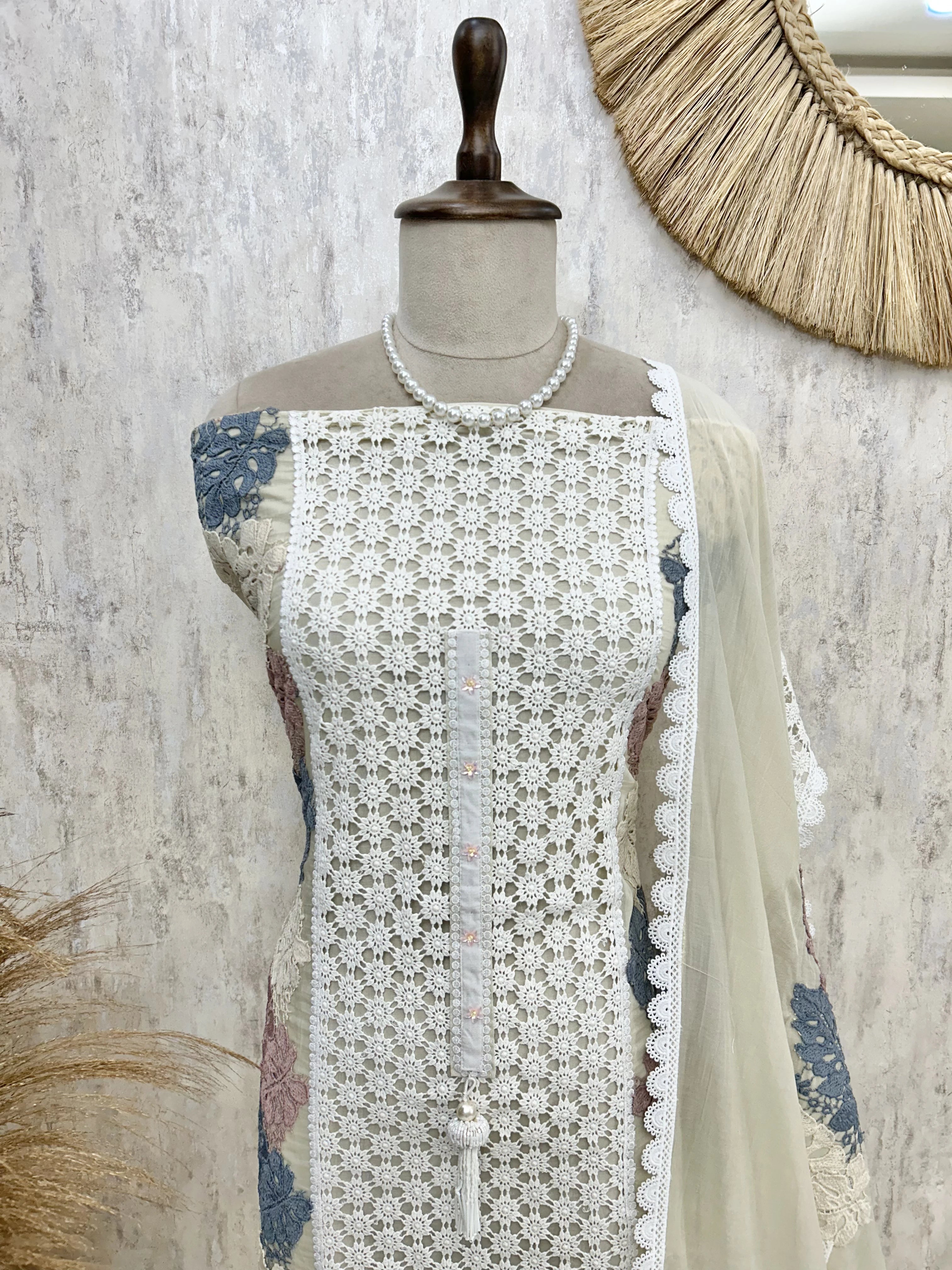 Mul Unstitched Suit Set With Cut-Lace Work