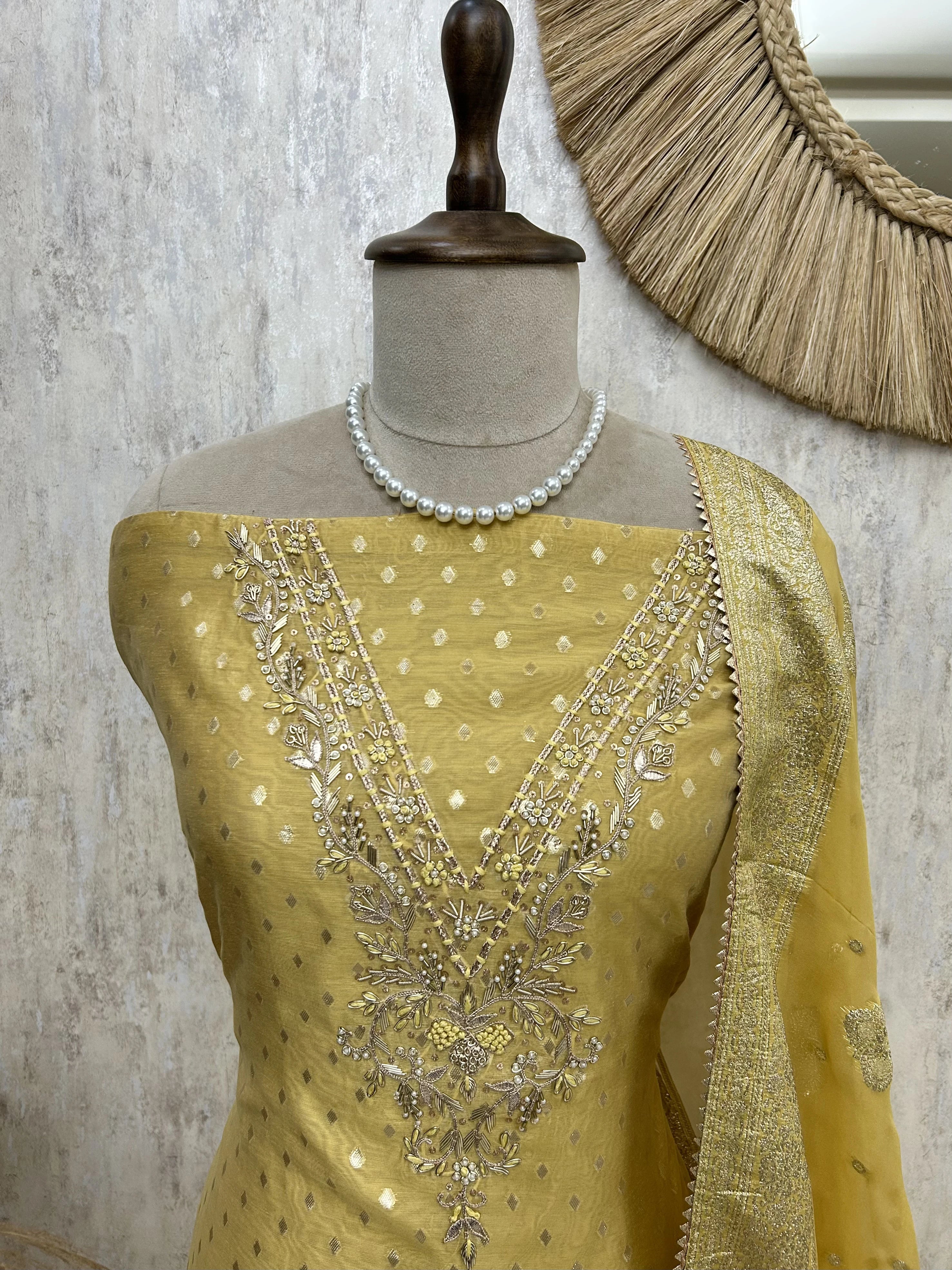 Maheshwari Unstitched Suit Set With Banarasi Dupatta