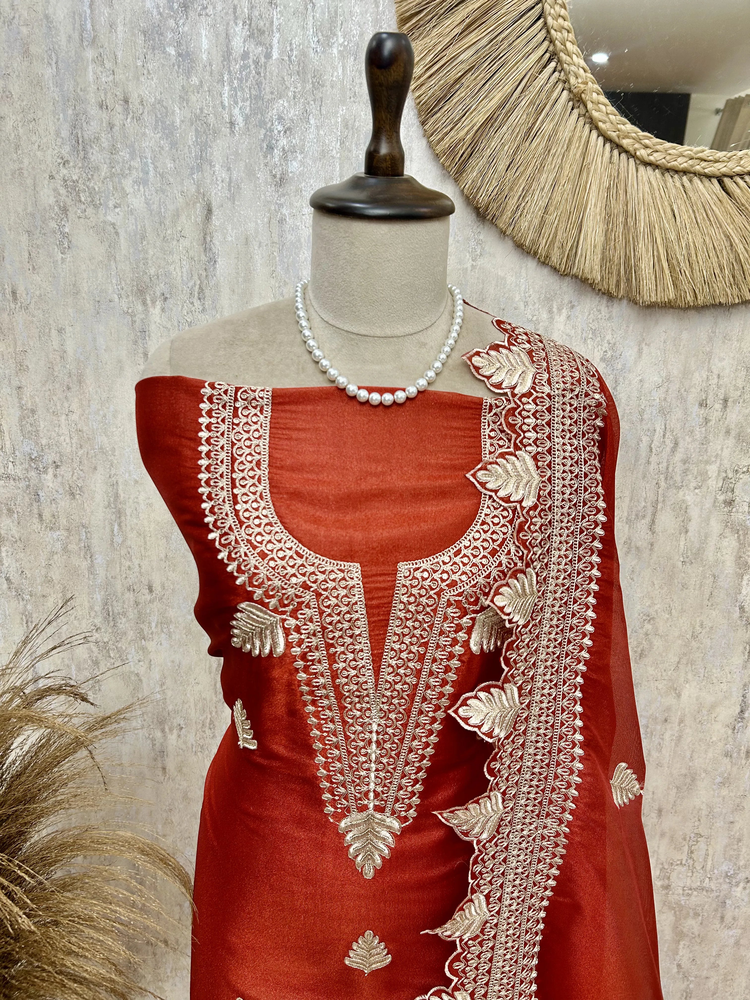 Royal tissue unstitched suit with classic leaf motifs