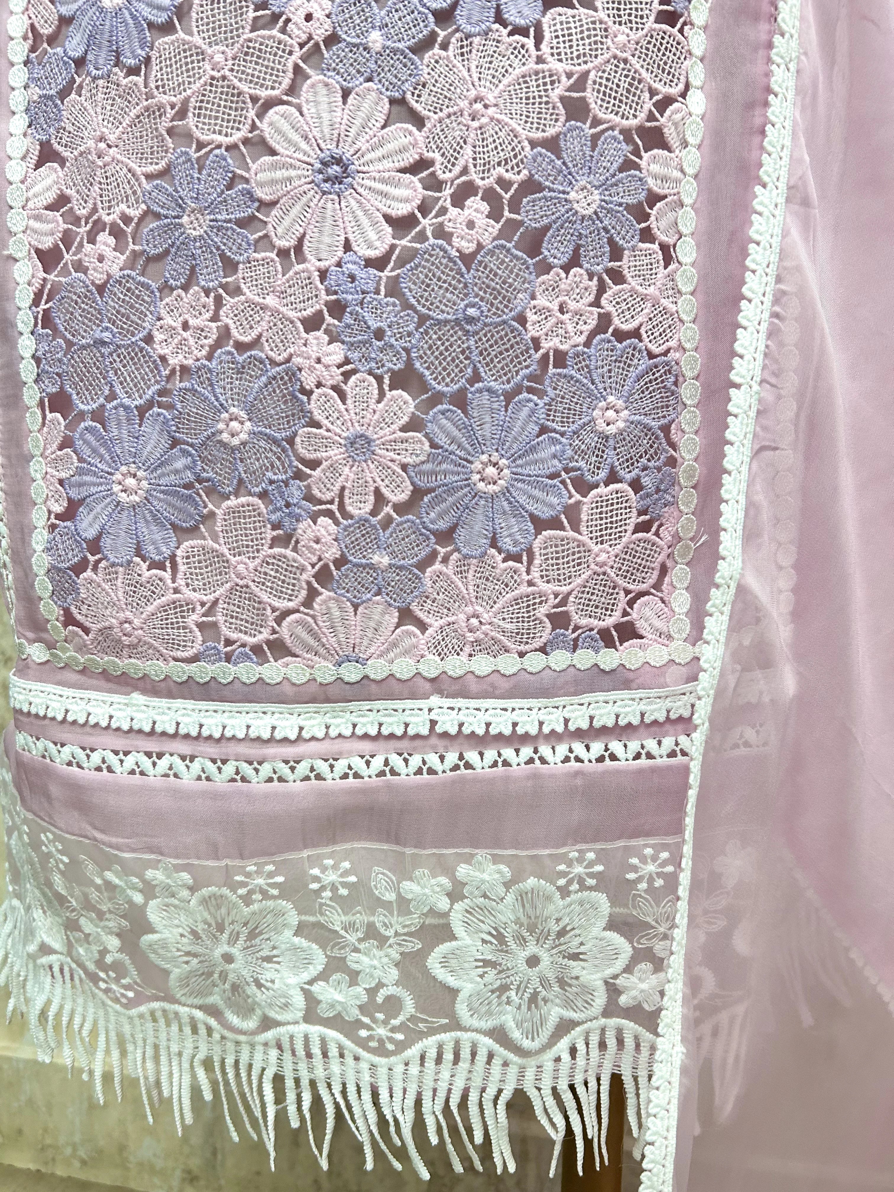 Organza Unstitched Suit Set Featuring Qureshia Lace