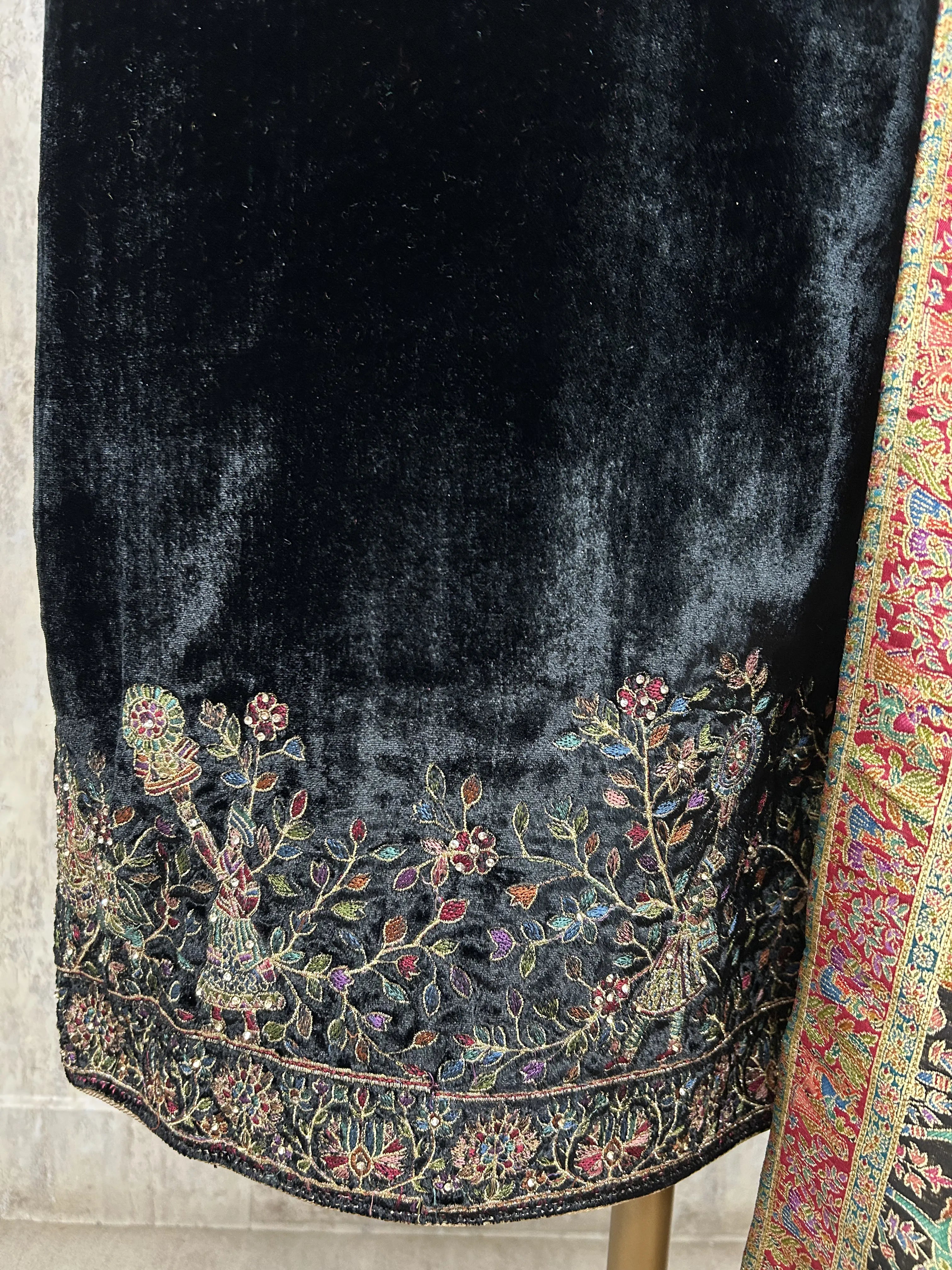 Velvet Unstitched suit with elephant motif