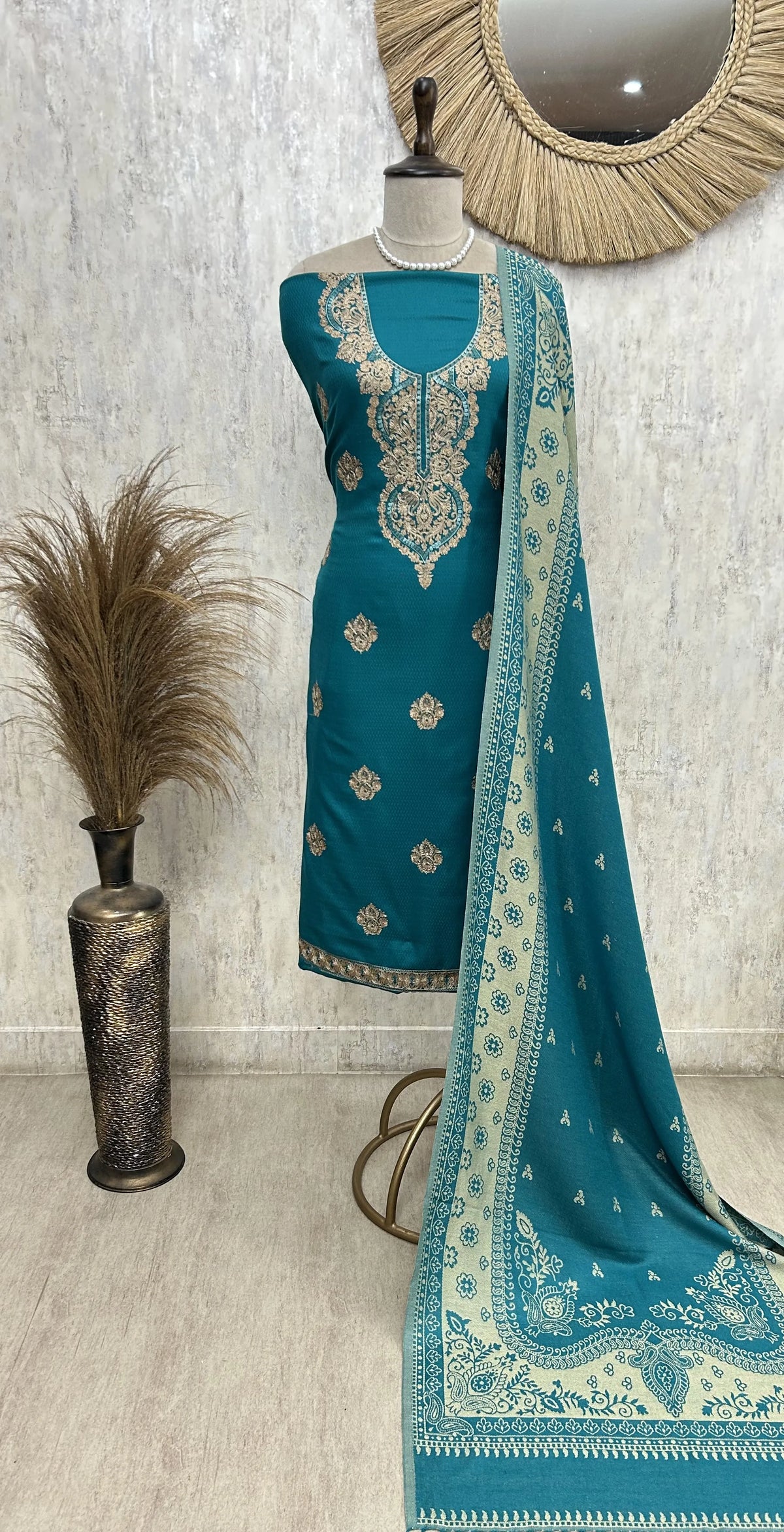 Cashmere wool Unstitched Suit with Aari work