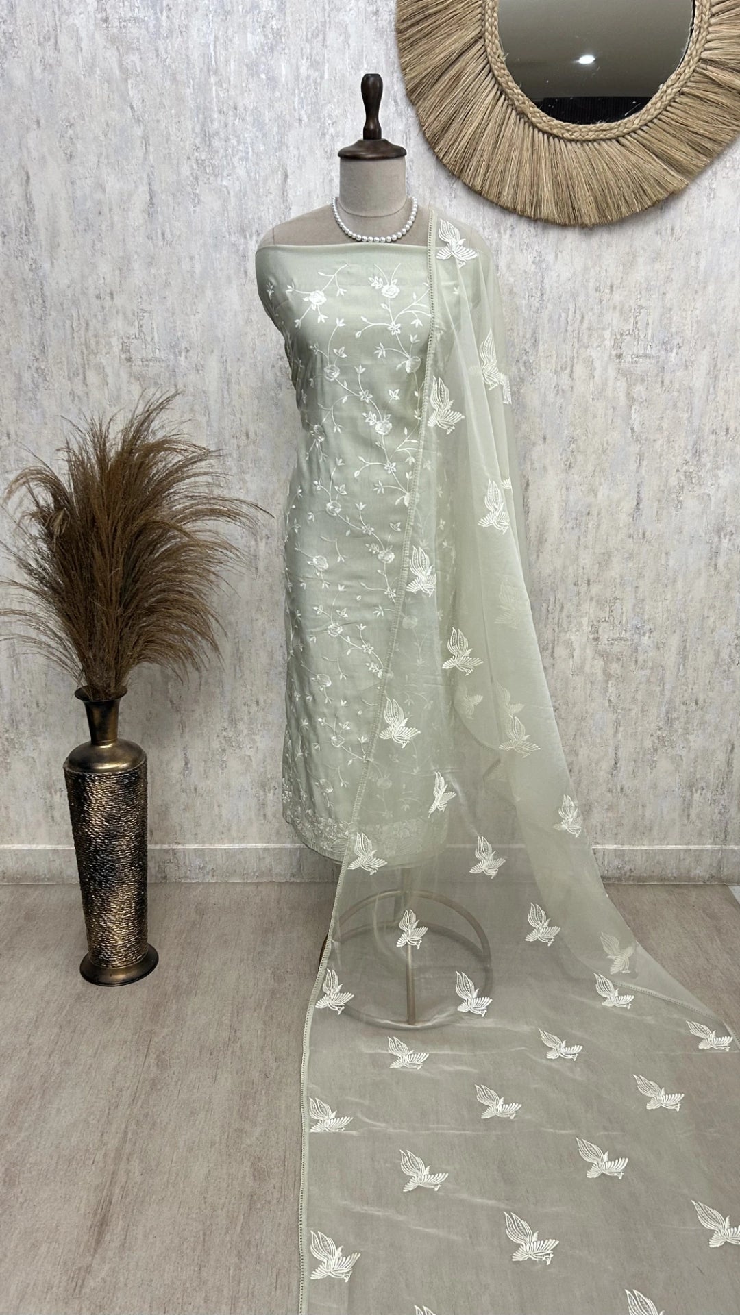 Thread Embroidered Bangalore Silk Unstitched Suit Set