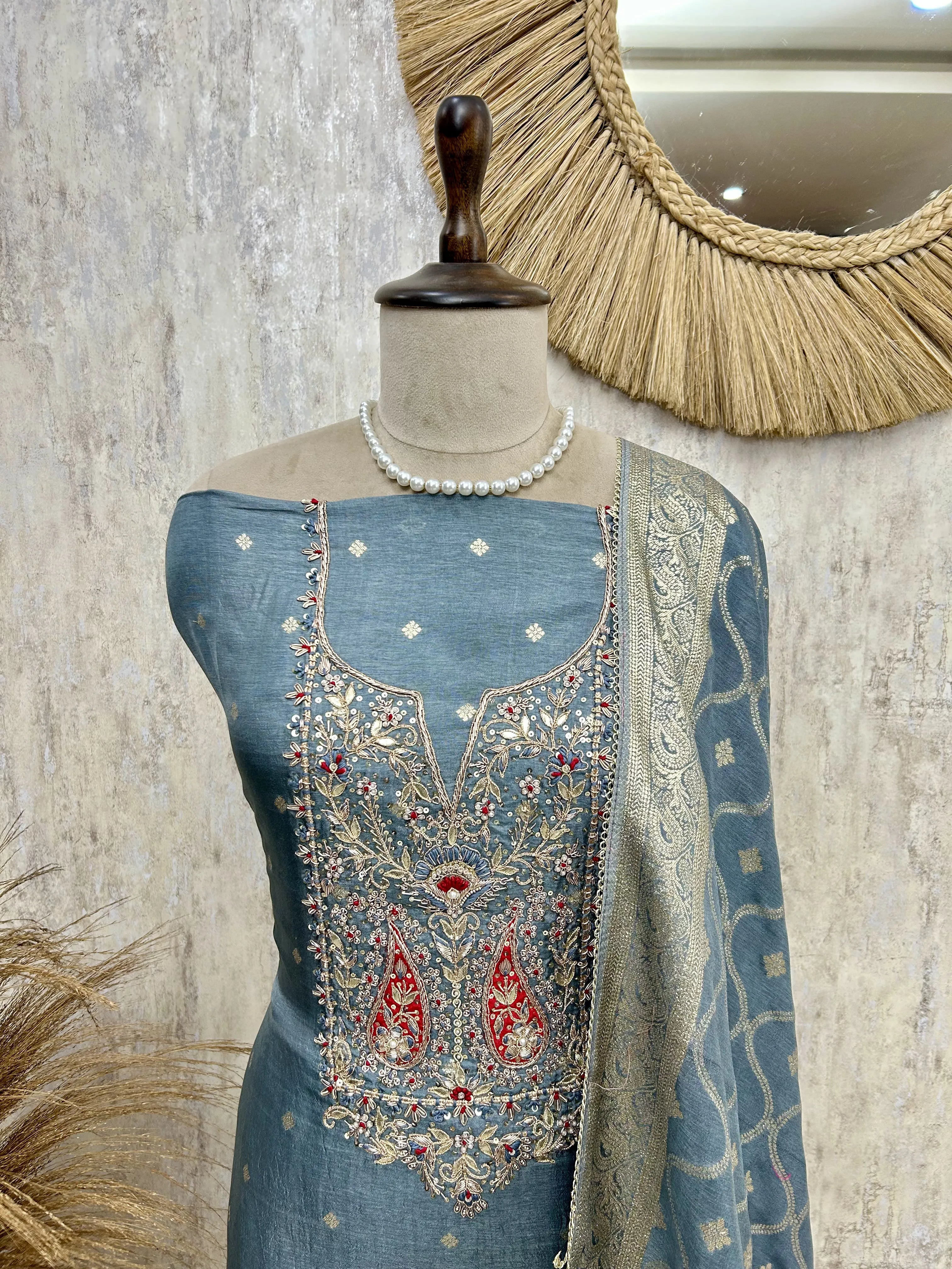 Blush Elegance Unstiched Suit