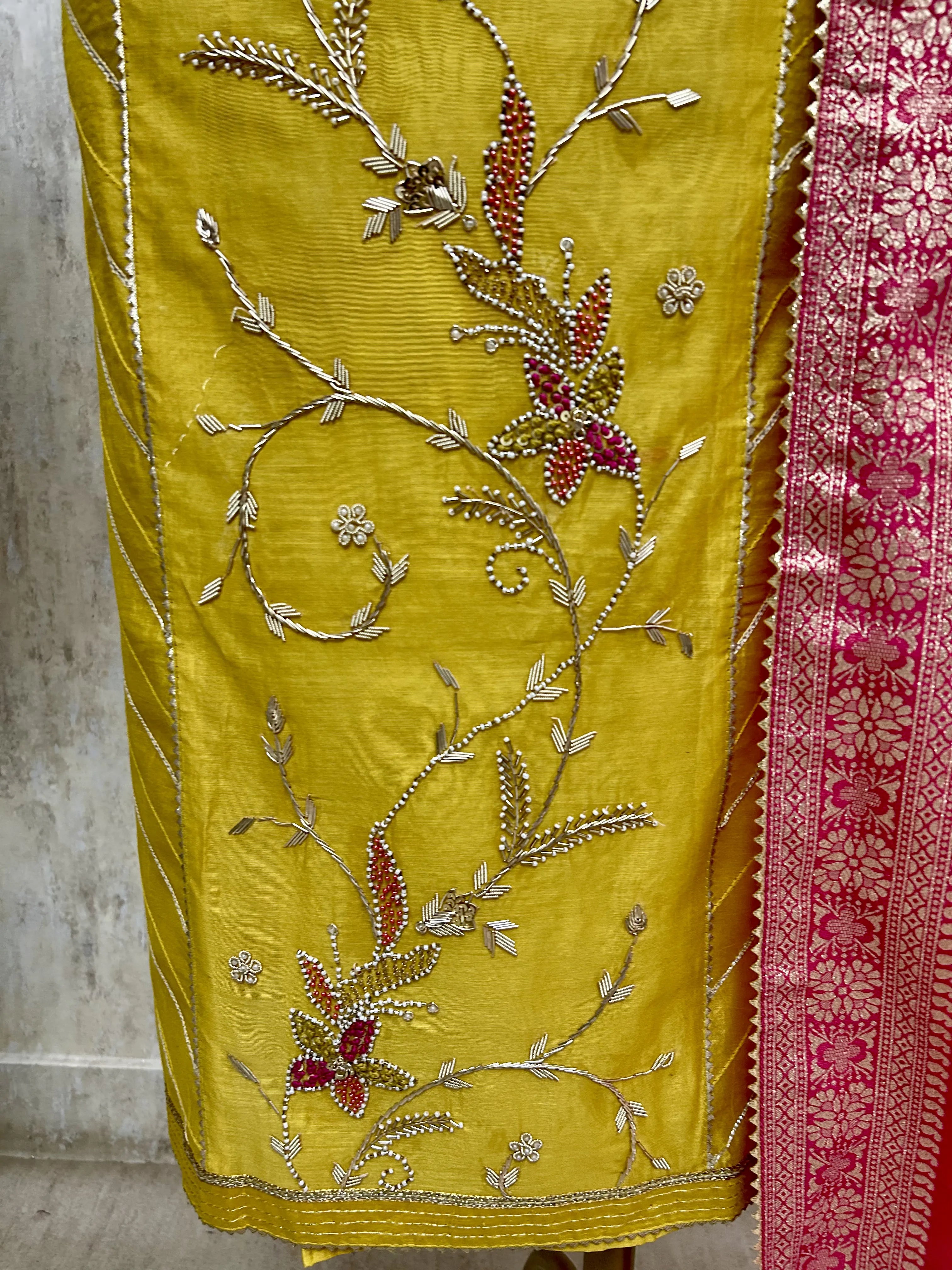 Maheshwari Unstitched Suit with floral hand embroidery