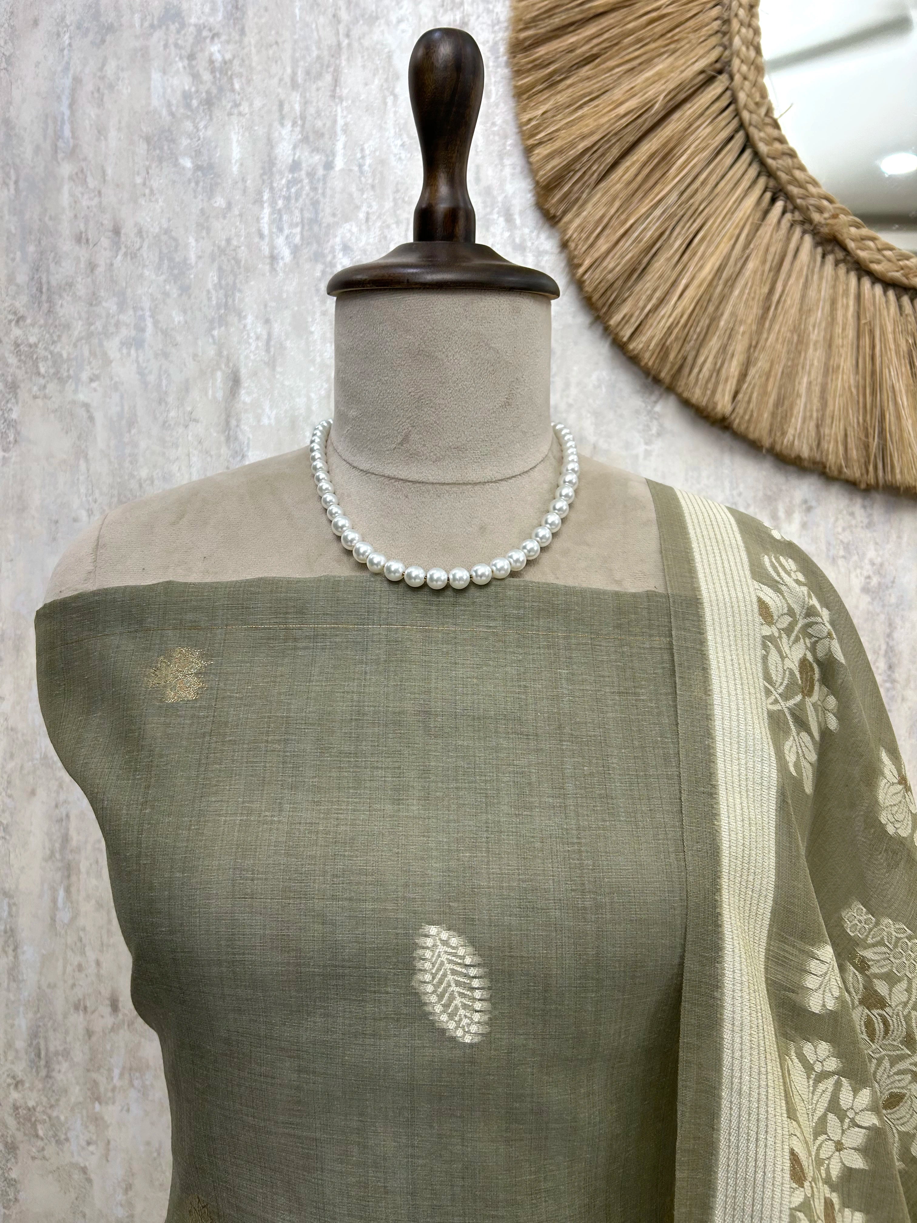 Jamdani Linen Unstitched Suit Set With Leaf Motifs