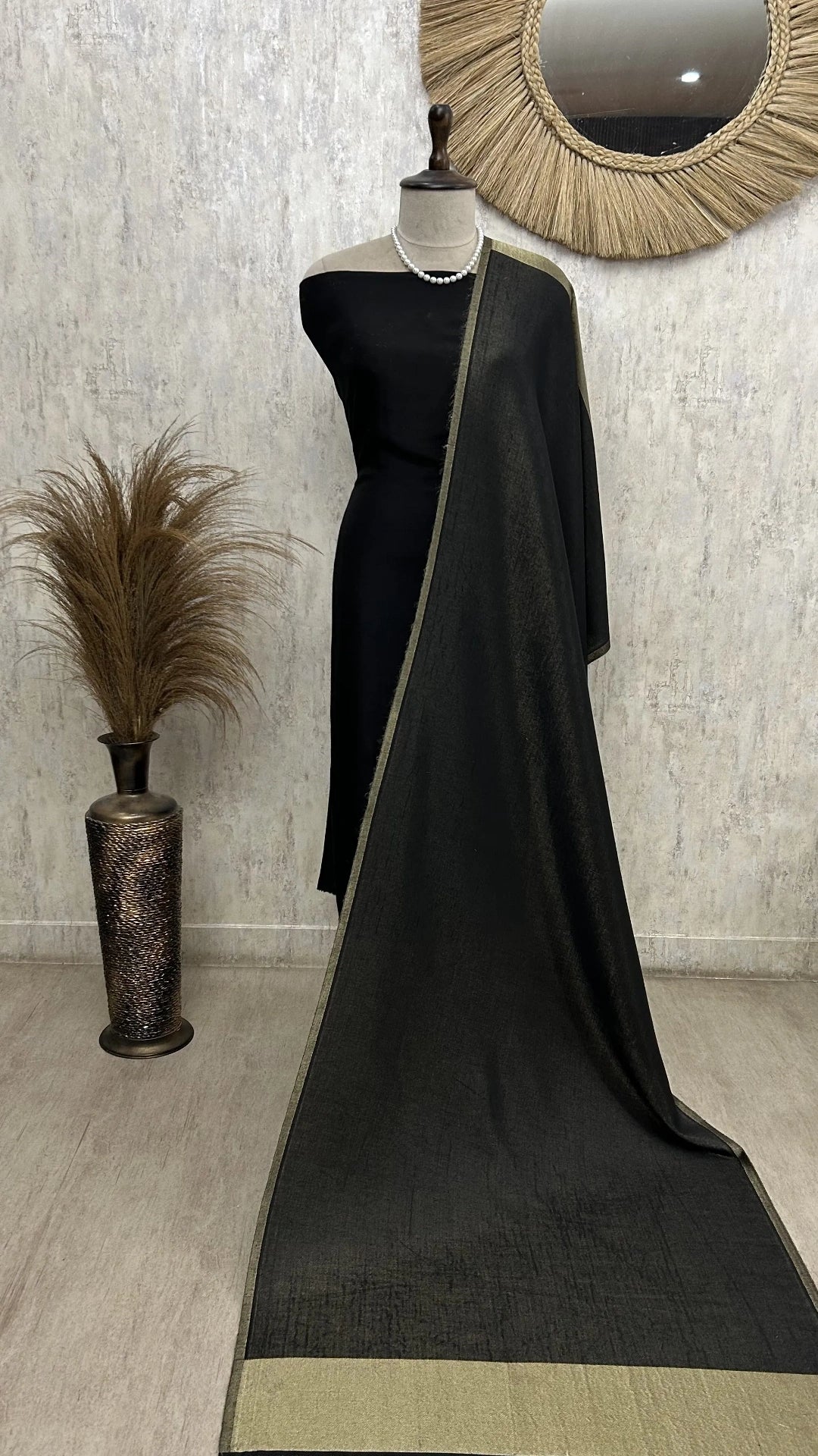 Reversible Moonlight Unisex Stoles With Curated Box Packaging