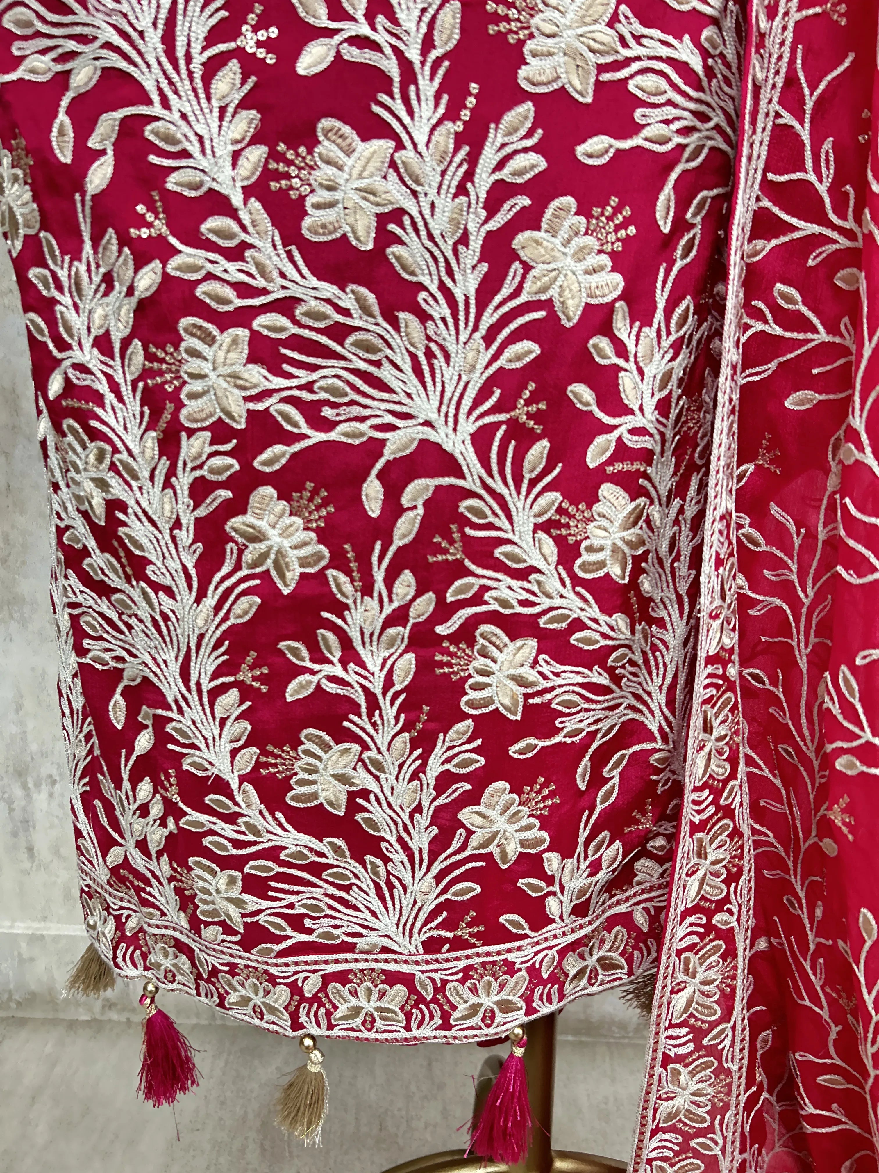 Elegant Embroidered Unstiched Suit