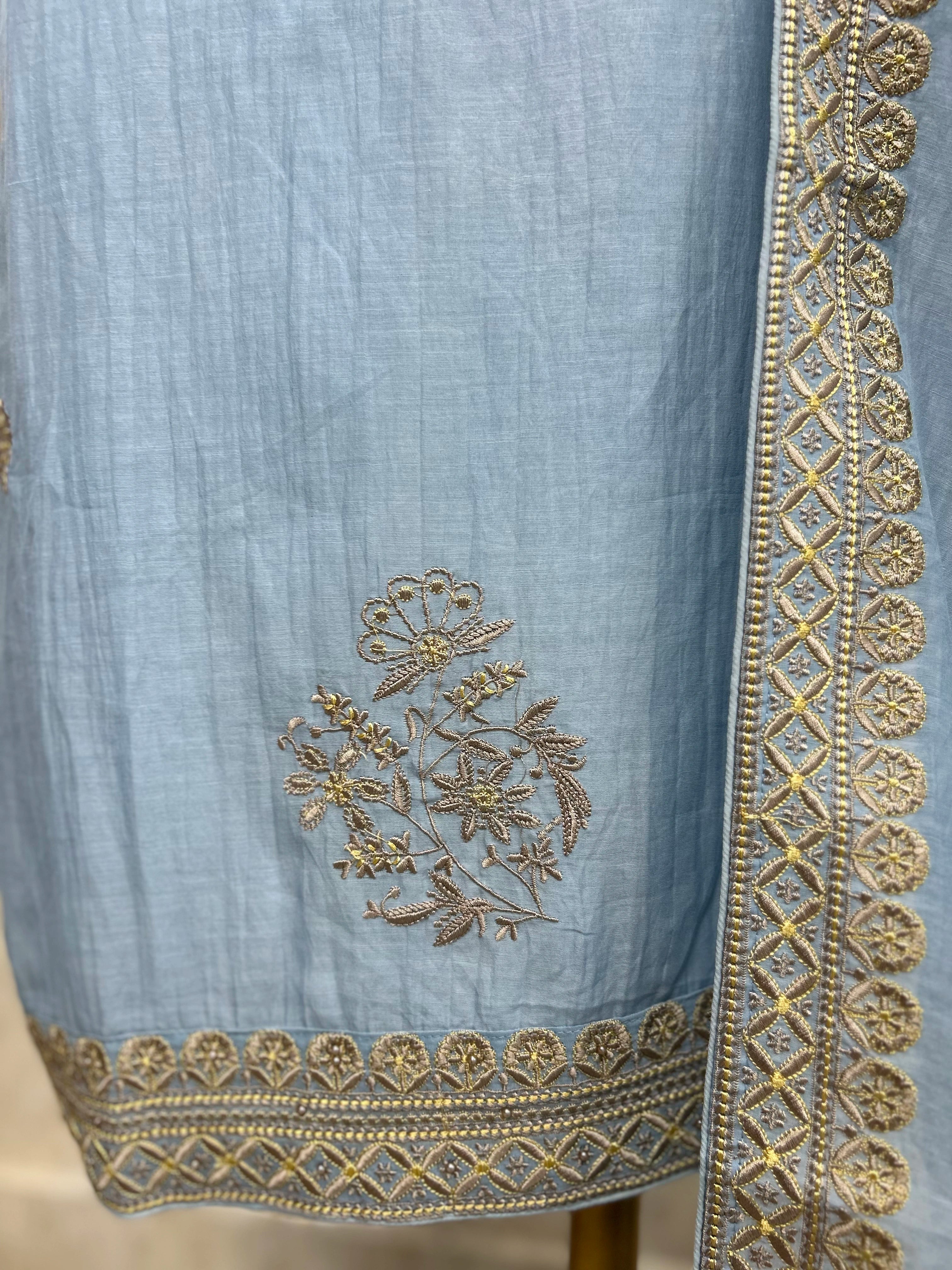Thread Embroidered Neckline Mul Unstitched Suit Set