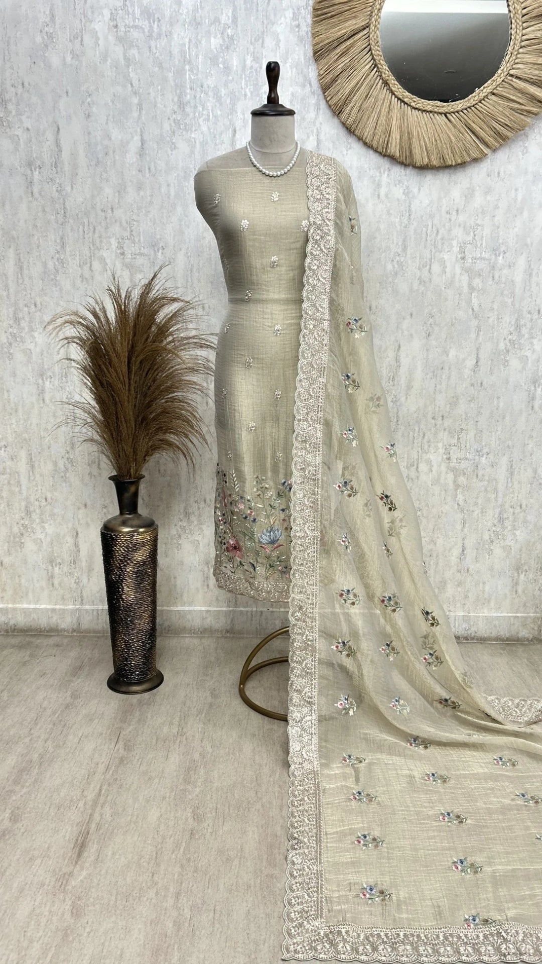 Pastel Garden Grace Unstiched Suit