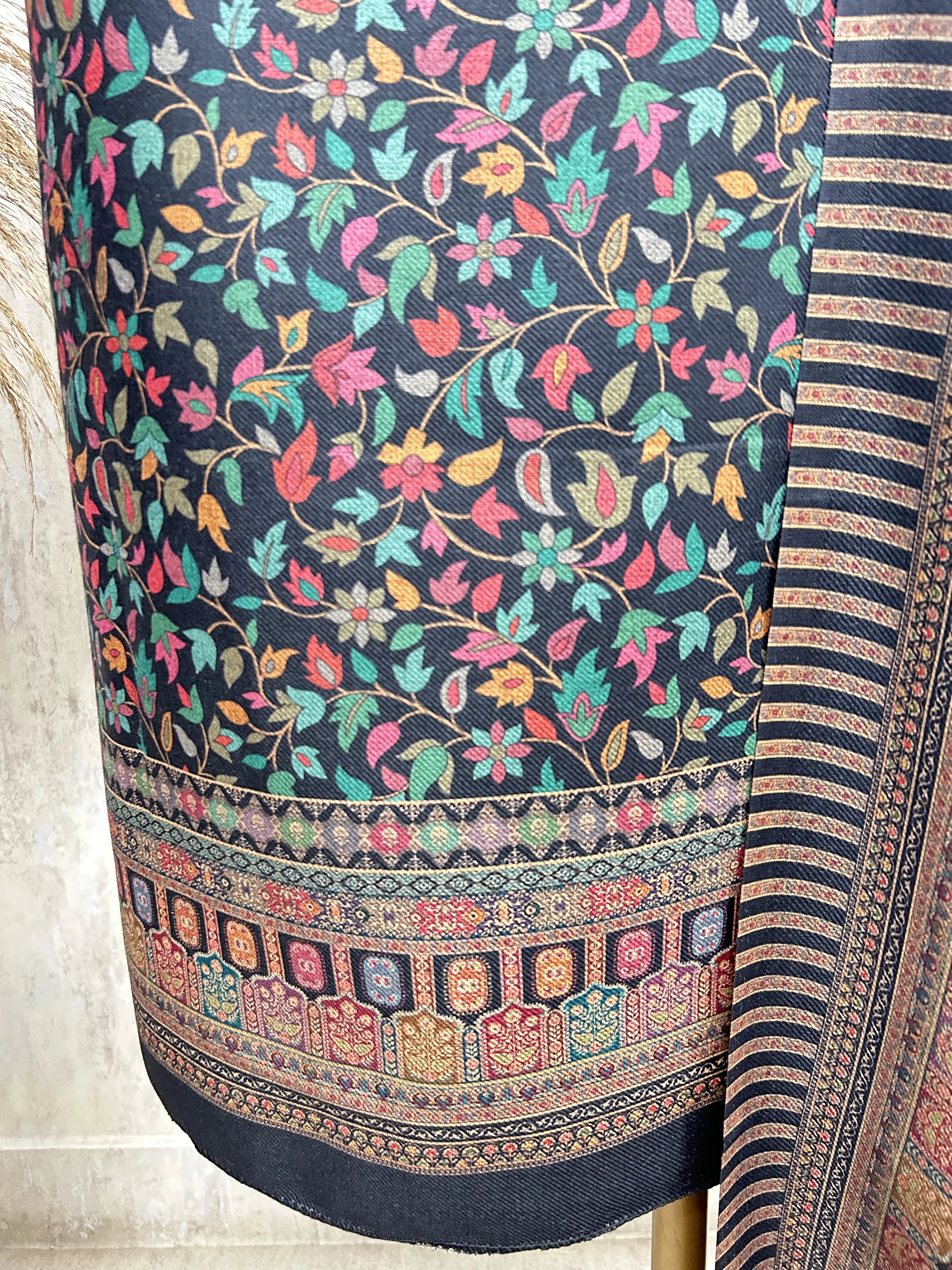 Parampara Floral Grace Unstiched Suit