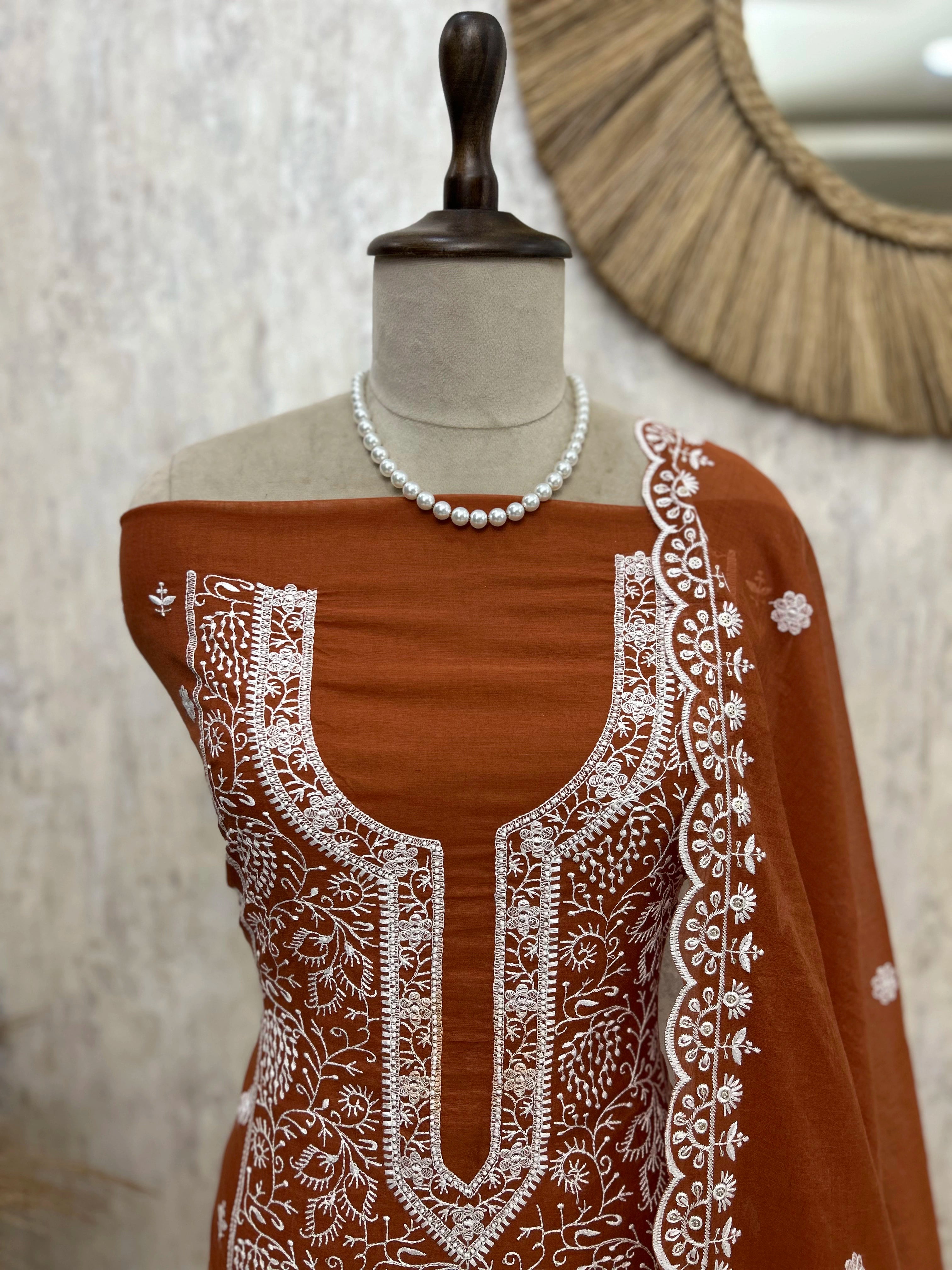 Mul Unstitched Suit Set With Thread Work