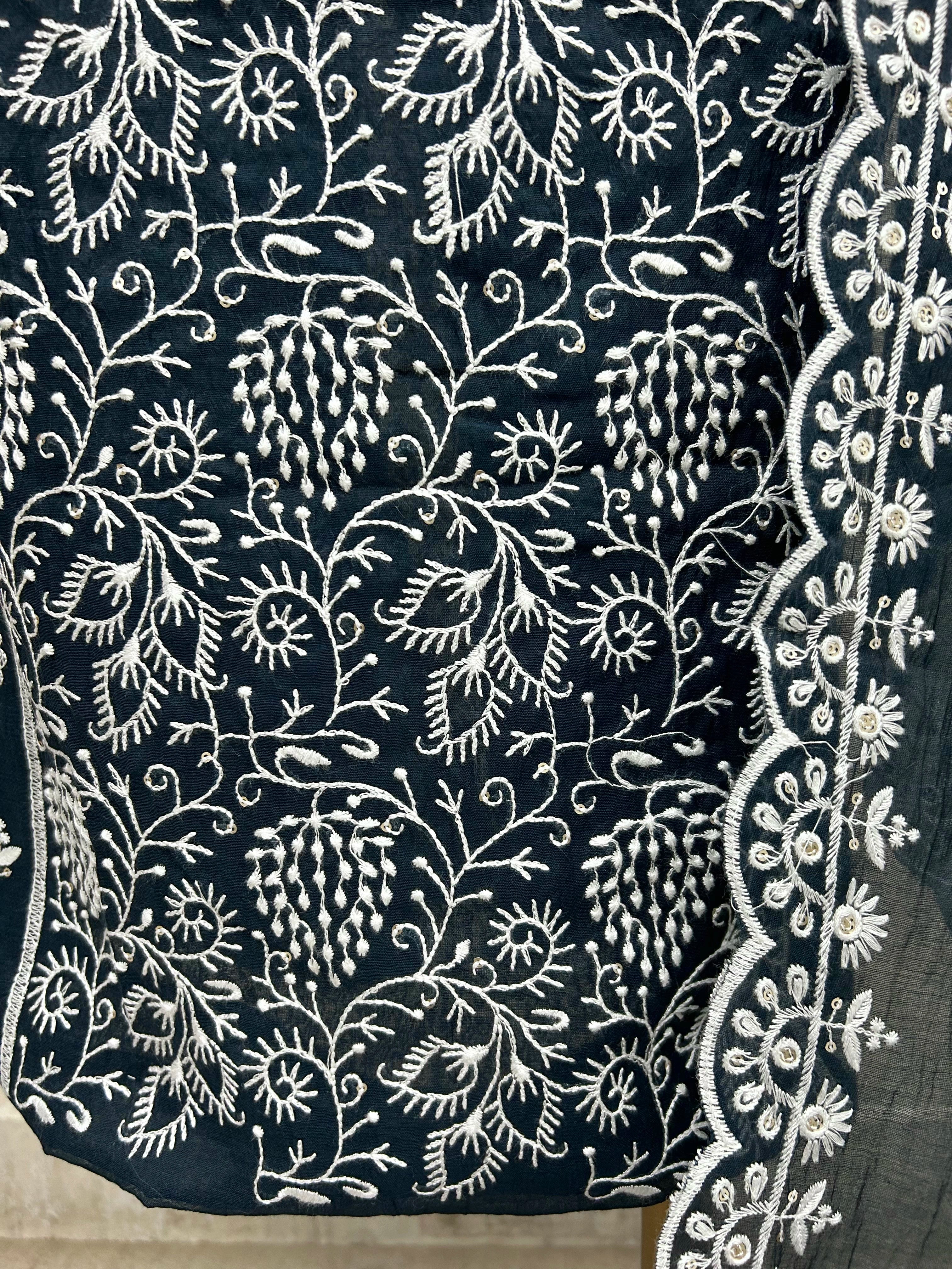Mul Unstitched Suit Set With Thread Work