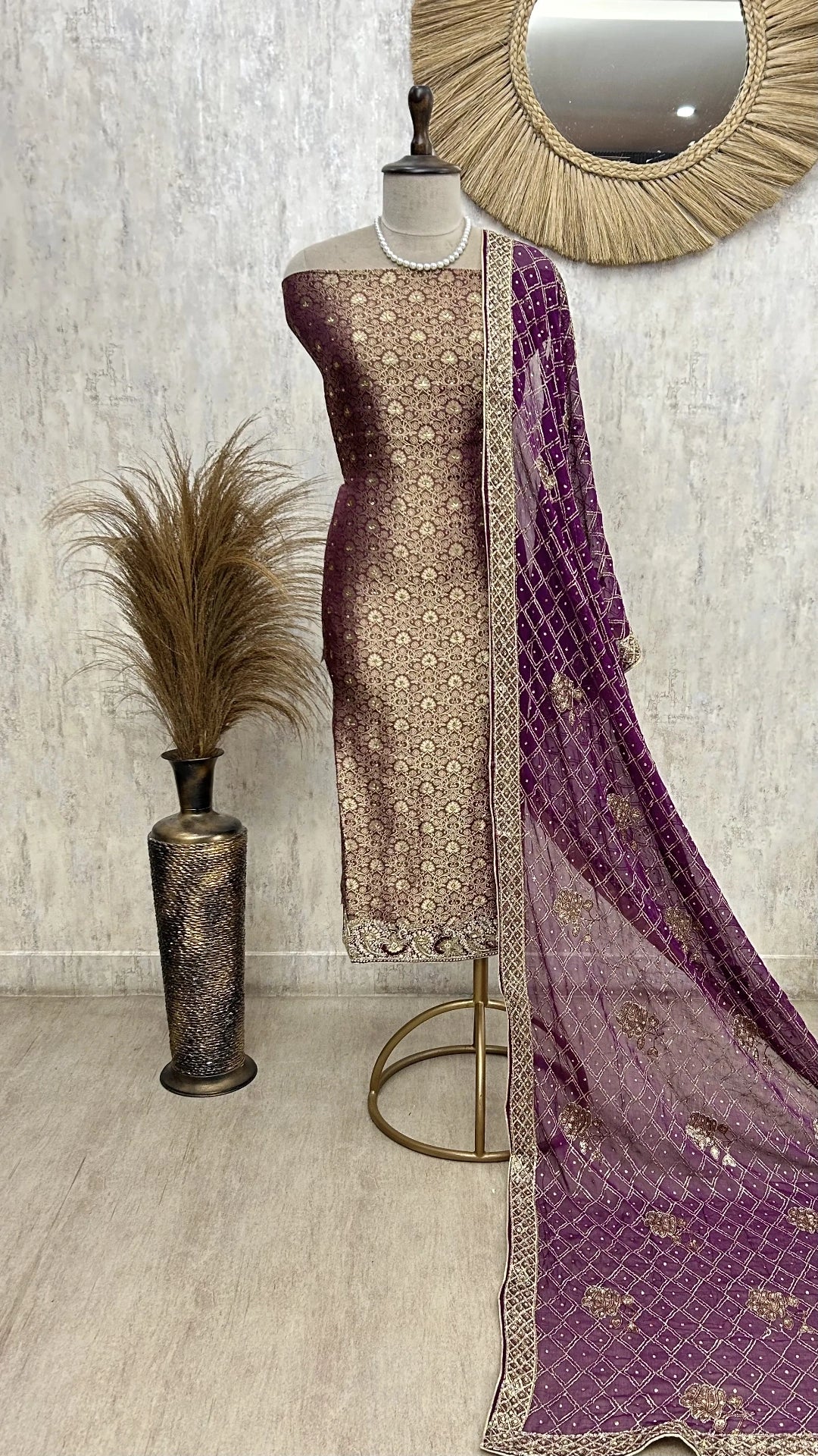 Festive Elegance Unstiched Suit