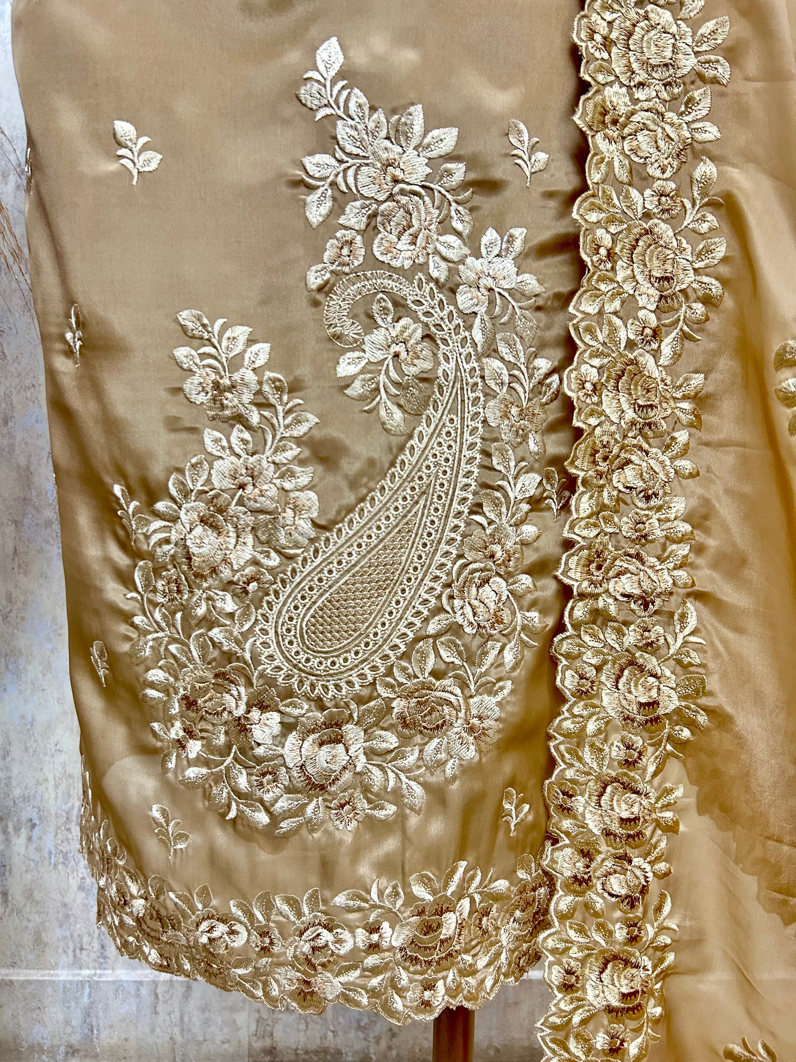 Rose Embroidered Grace Unstiched Suit