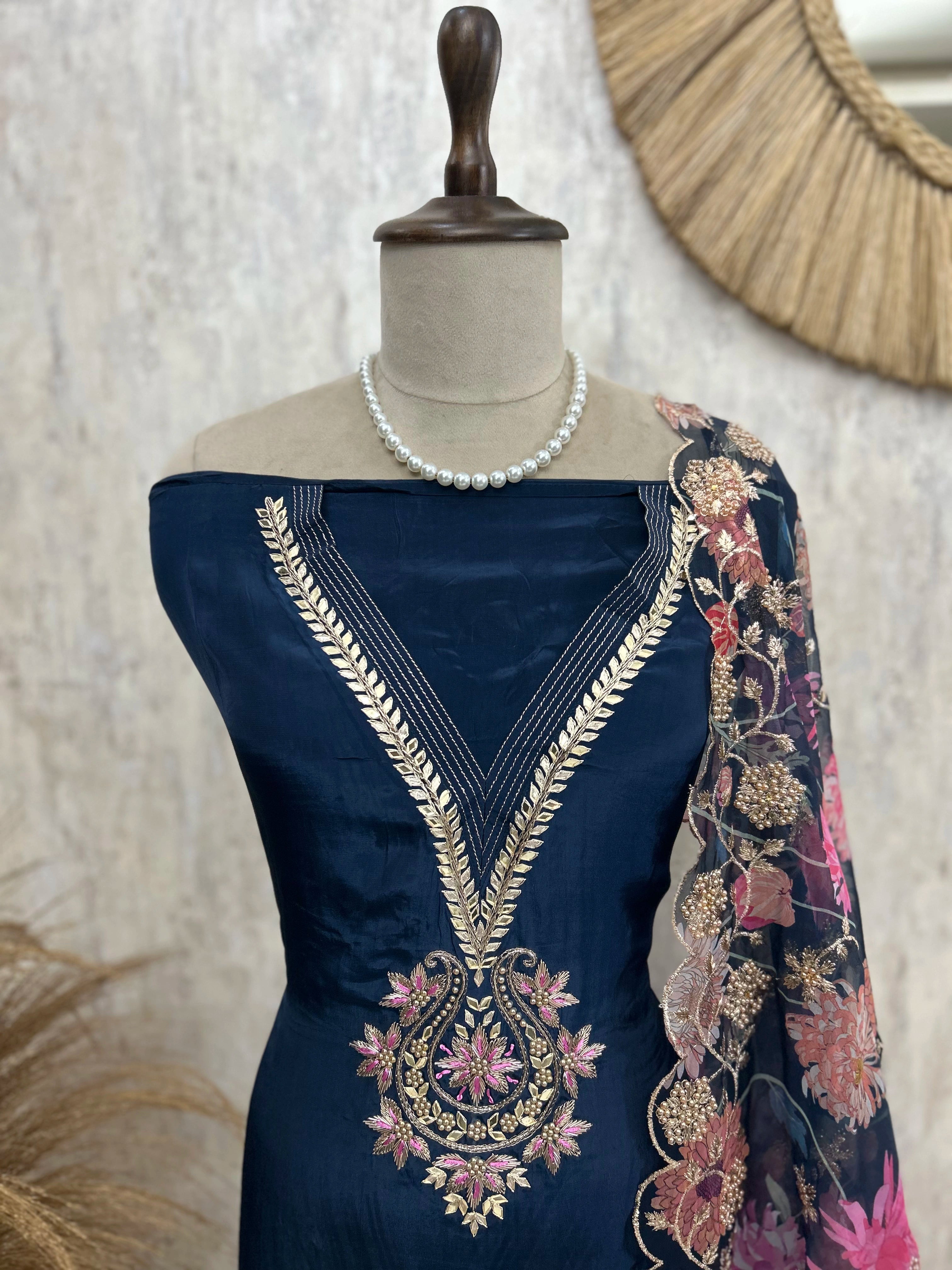 Crepe Unstitched Suit Set With Floral Organza Dupatta