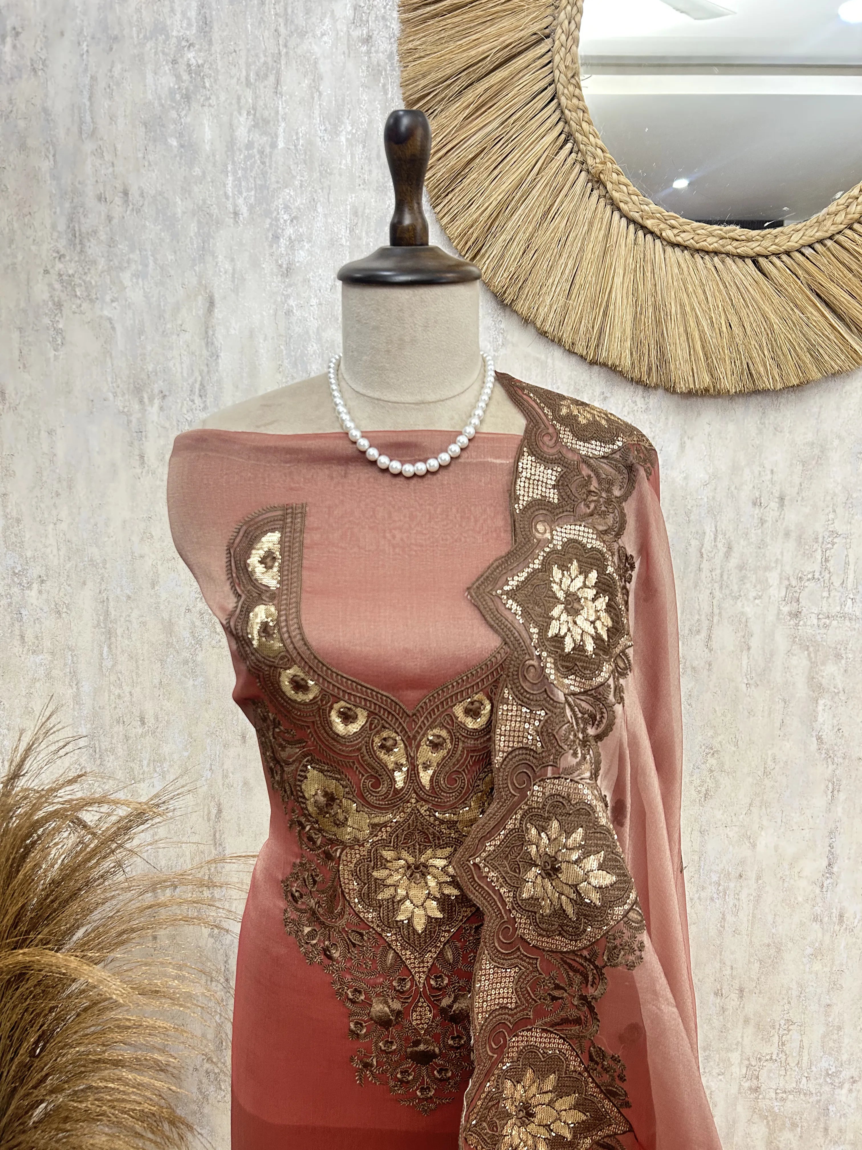 Regal Traditional Beauty Unstiched Suit