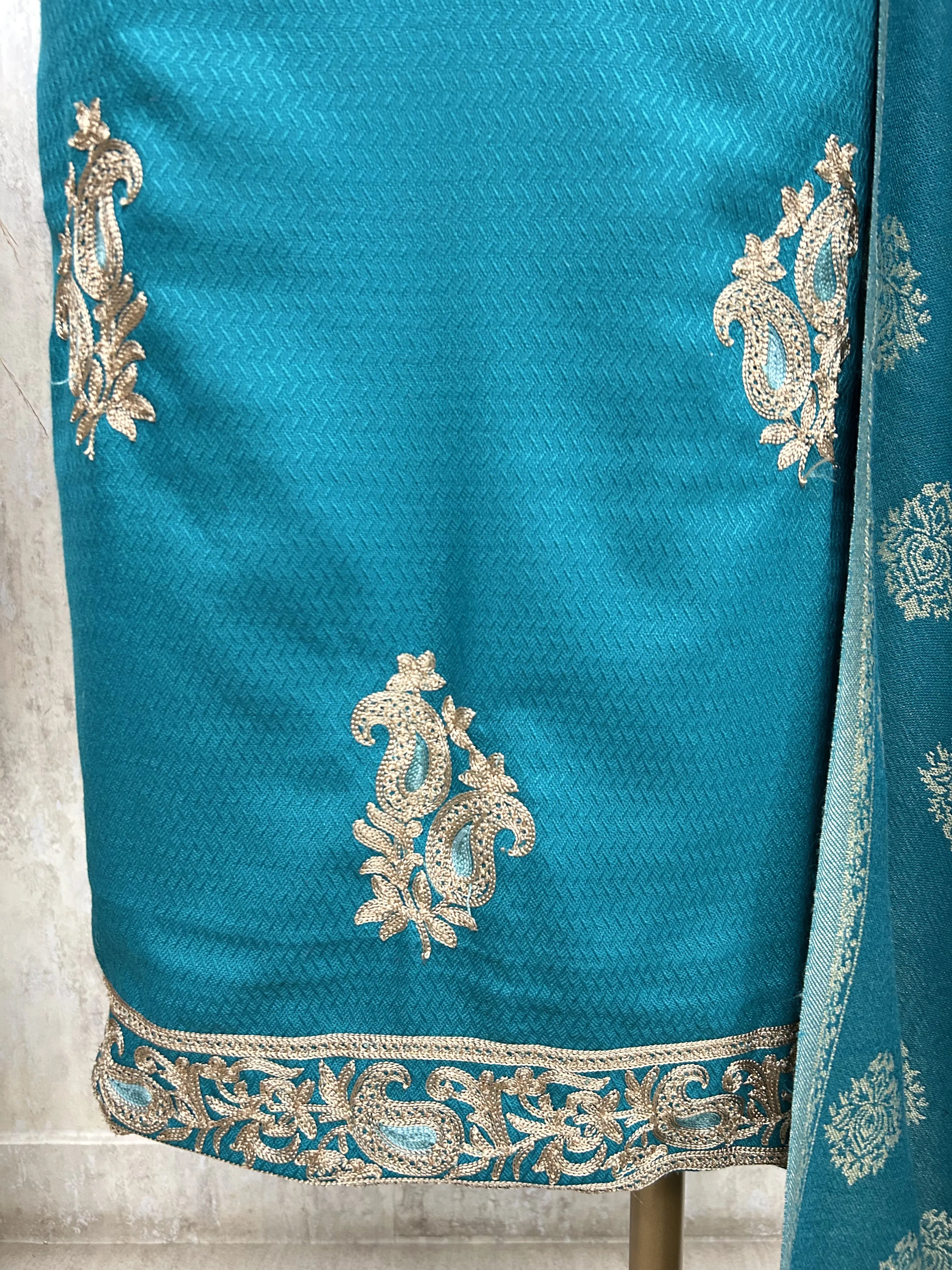 Royal Teal Unstiched Suit
