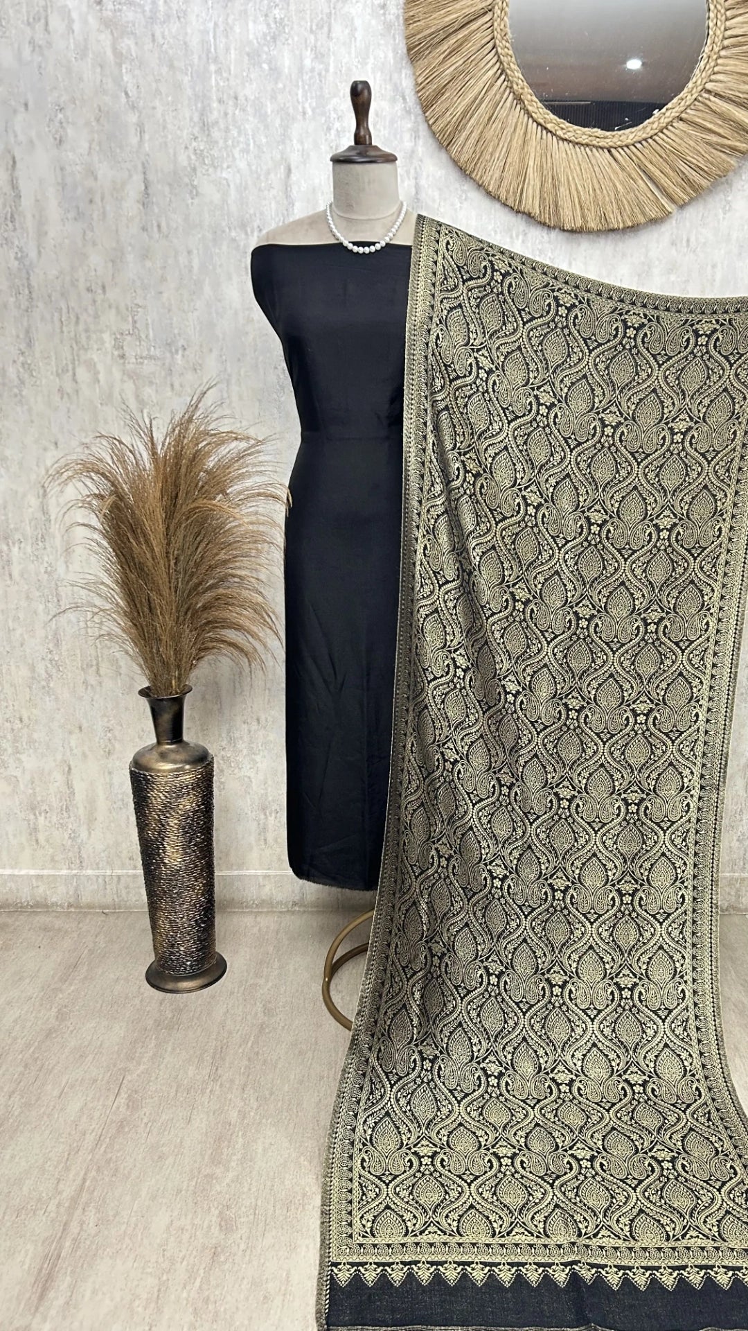 Reversible Moonlight Unisex Stoles With Curated Box Packaging