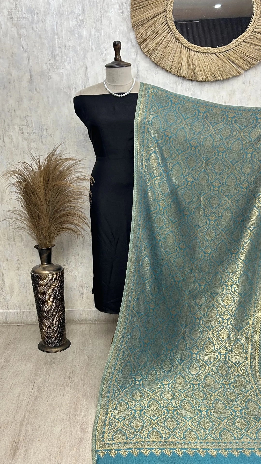 Reversible Moonlight Unisex Stoles With Curated Box Packaging