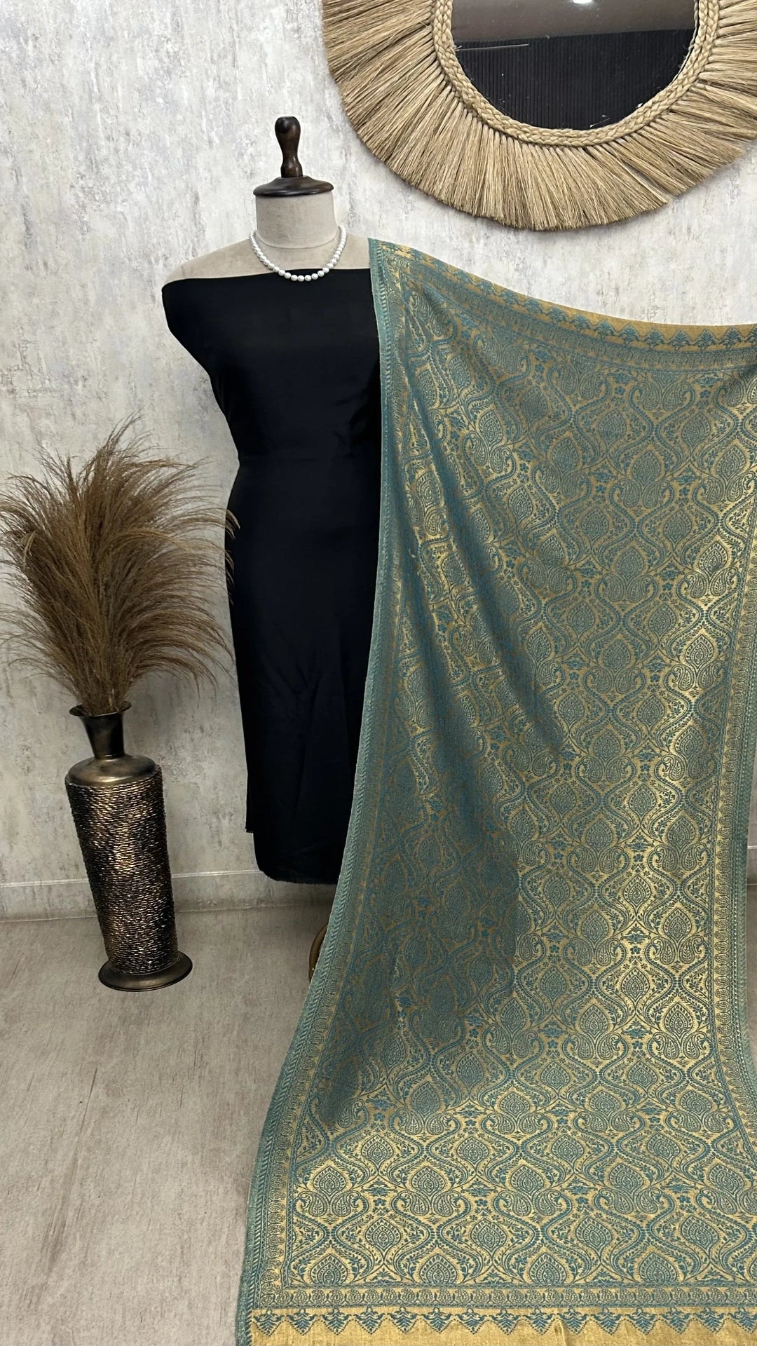 Reversible Moonlight Unisex Stoles With Curated Box Packaging