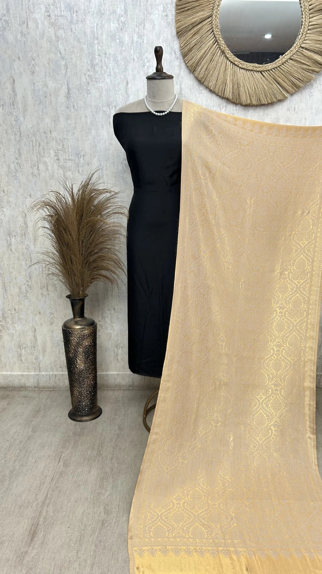 Reversible Moonlight Unisex Stoles With Curated Box Packaging