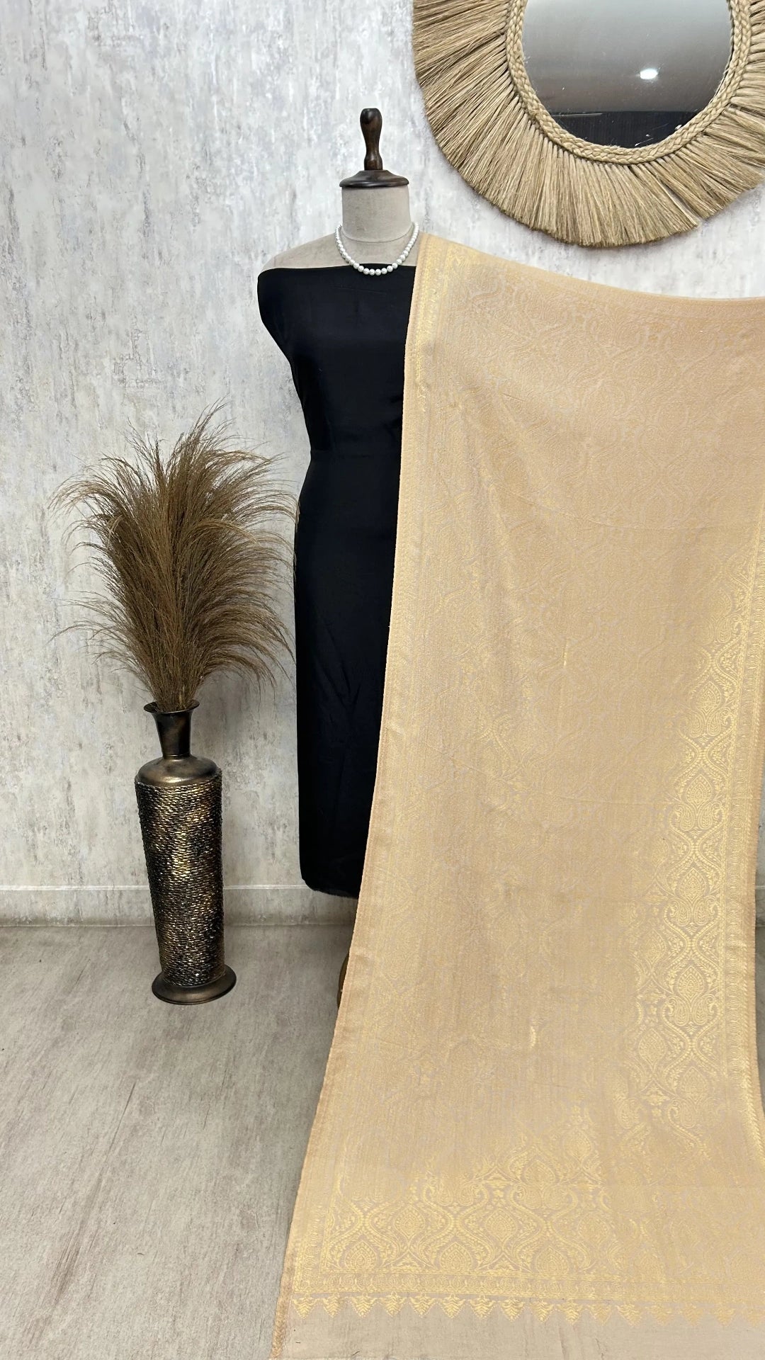 Reversible Moonlight Unisex Stoles With Curated Box Packaging