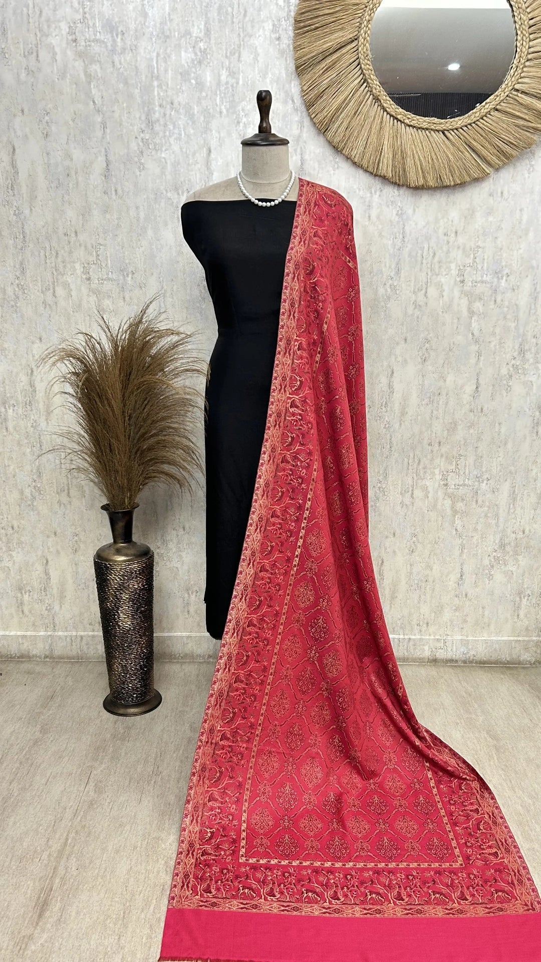 Non Reversible Pashmina Unisex Stole With Curated Box Packaging