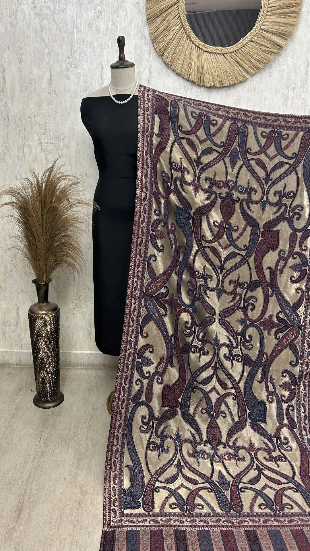 Reversible Moonlight Coatwool Unisex Shawls With Curated Box Packaging