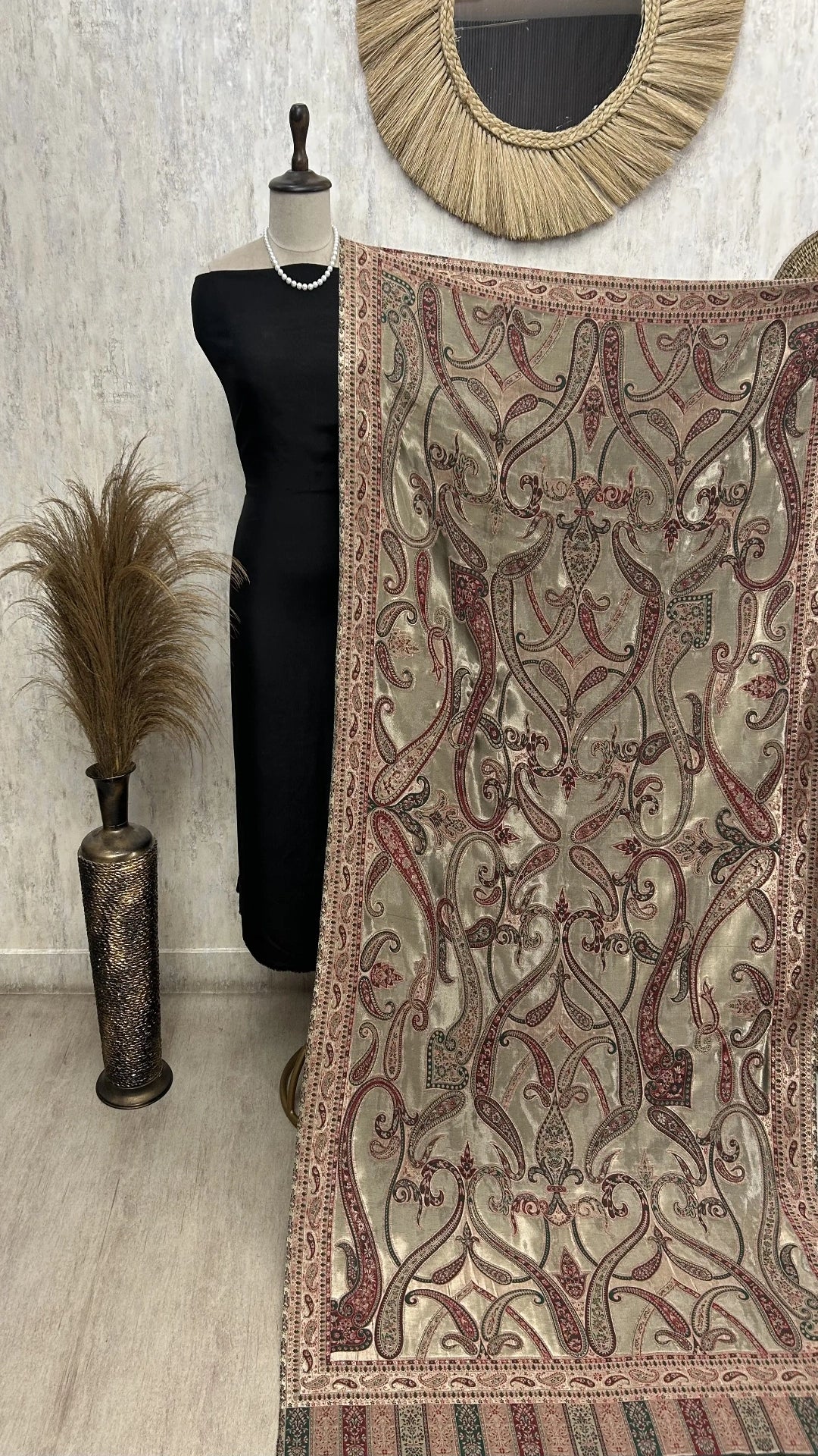 Reversible Moonlight Coatwool Unisex Shawls With Curated Box Packaging