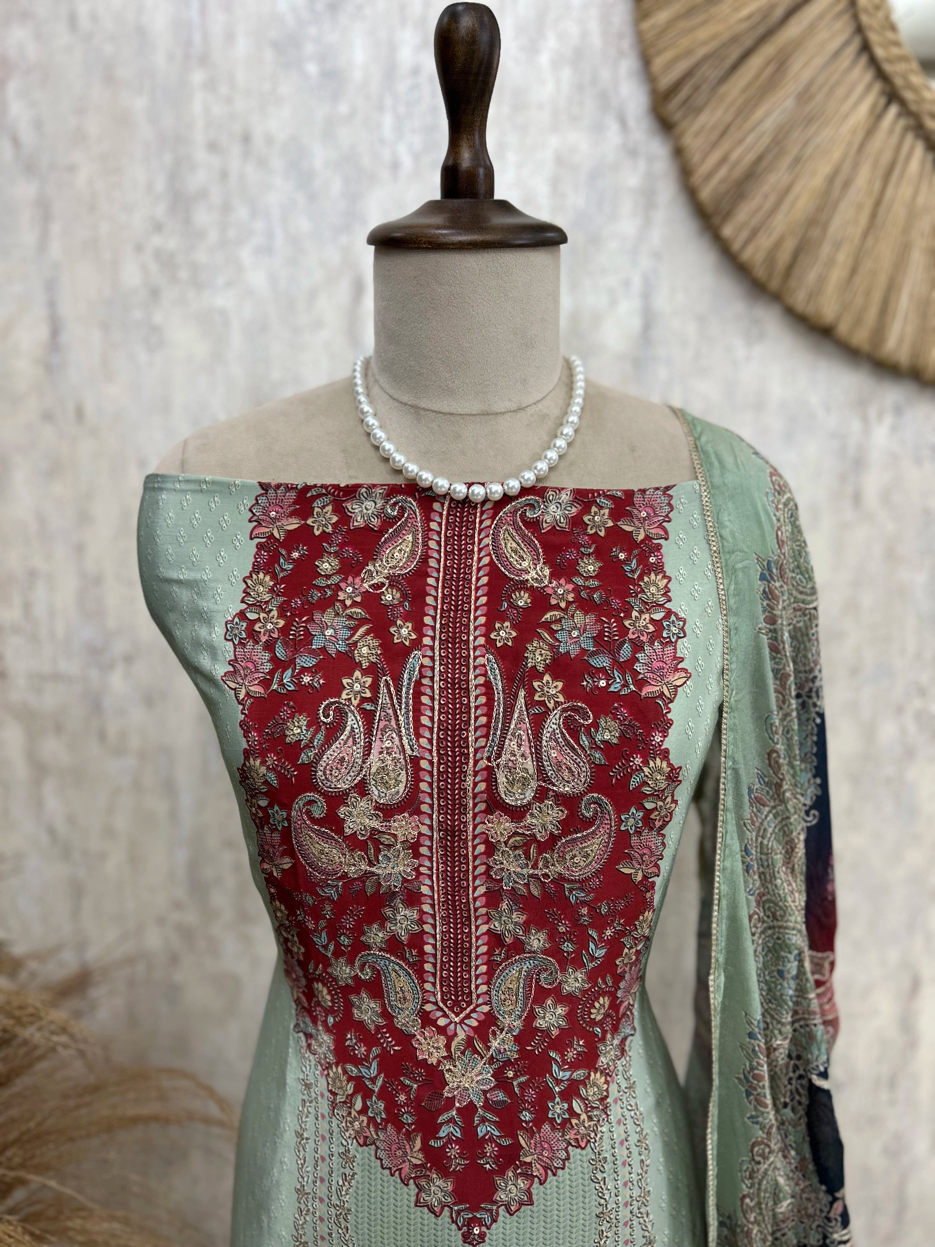 Crepe Unstitched Suit Set With Zari Work