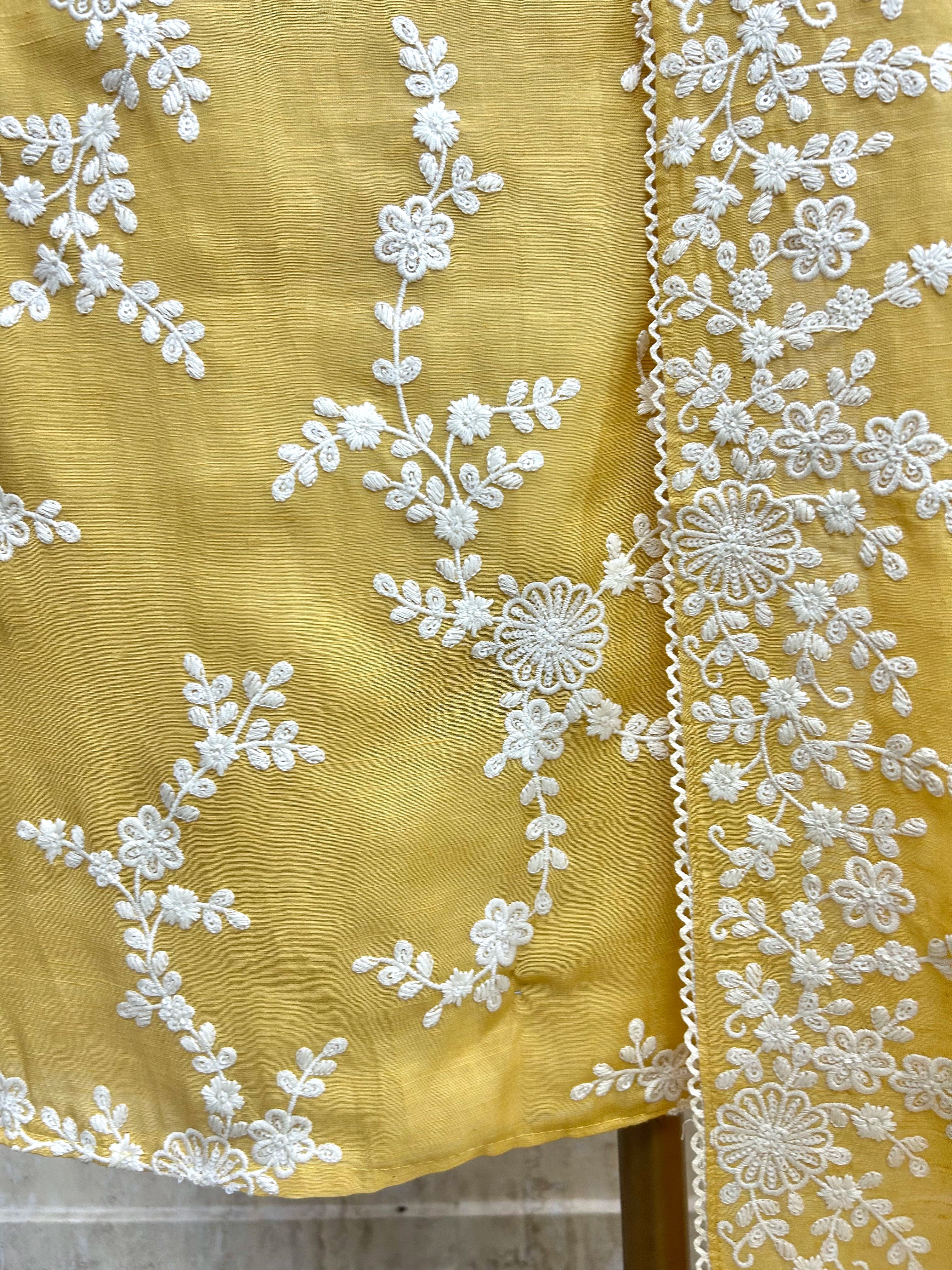 Linen Unstitched Suit Set With All-Over Thread Work