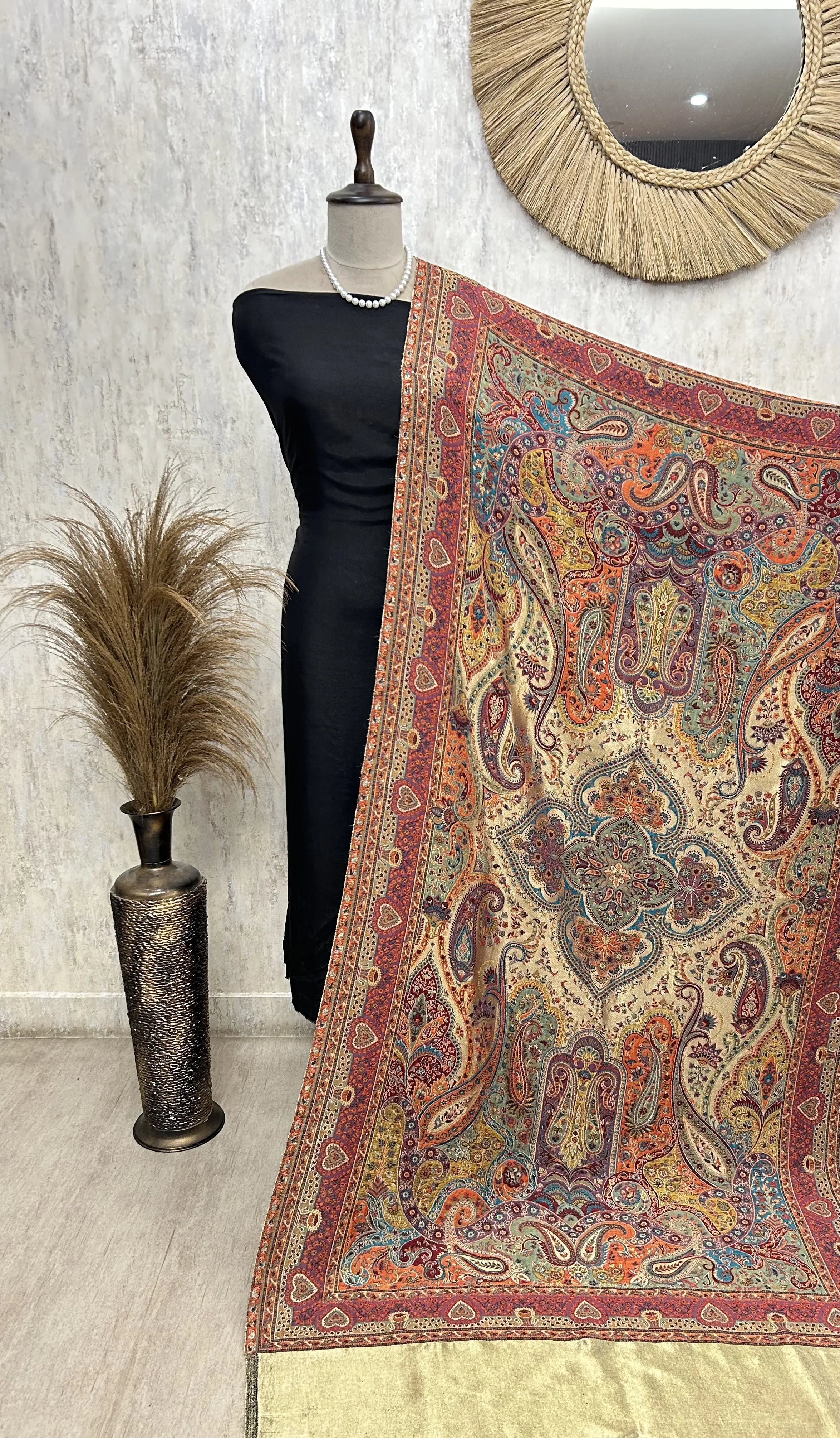 Reversible Semi Pashmina Unisex Shawls With Curated Box Packaging