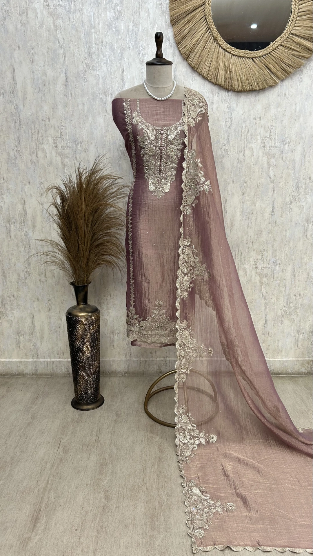 Antique Rose Elegance Unstiched Suit