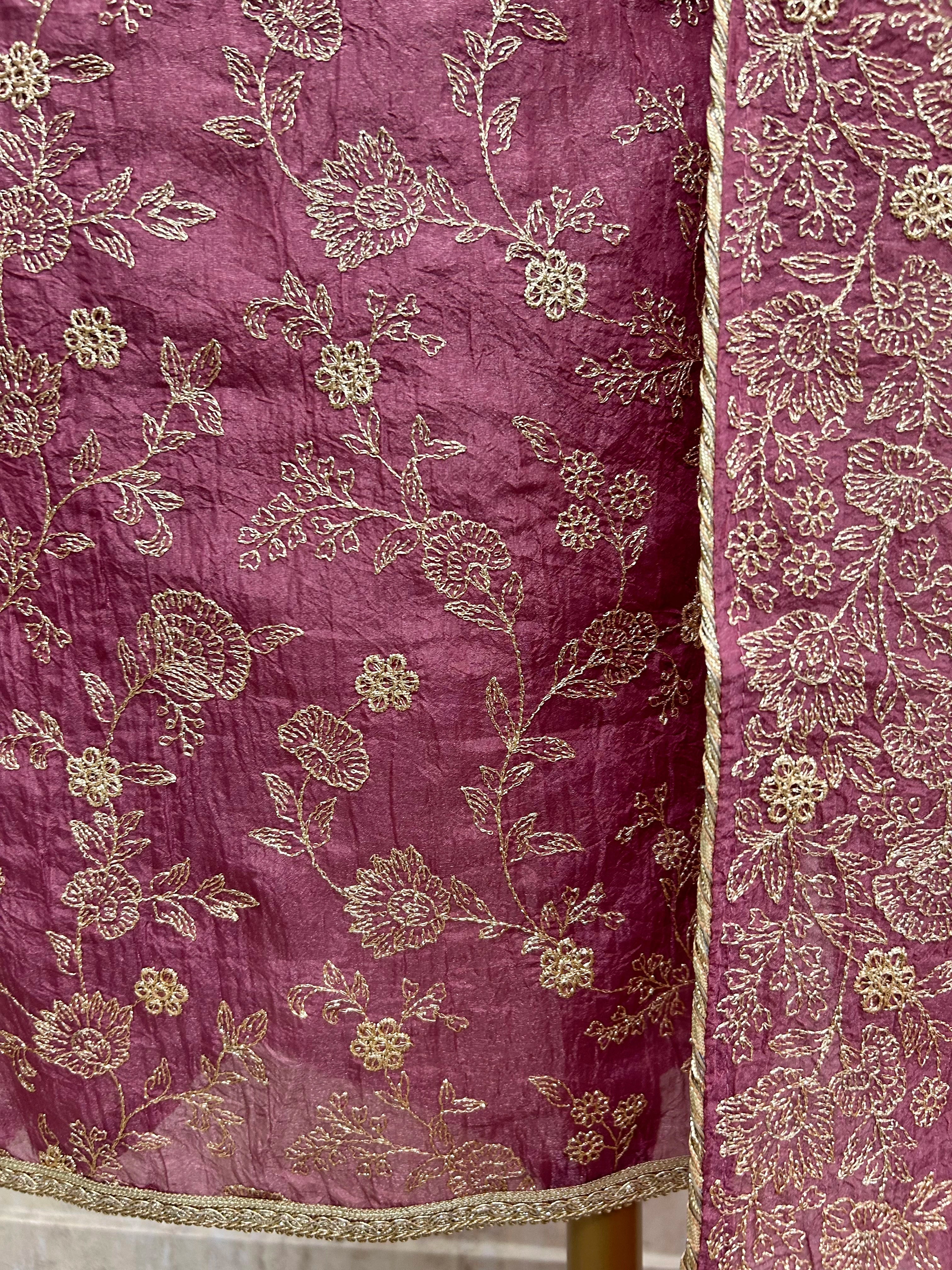 Crust Onex Unstitched Suit Set With Thread Embroidery