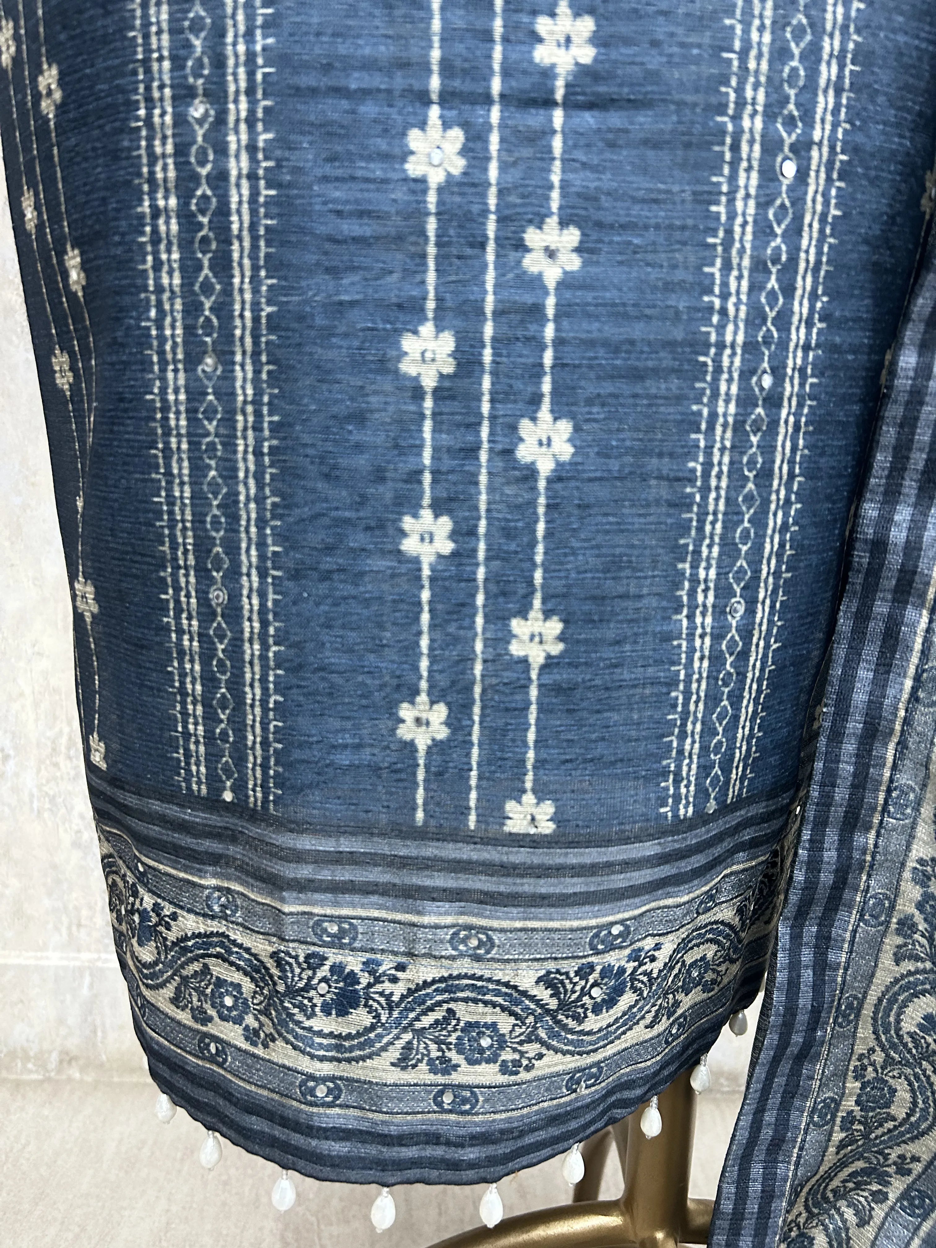 Regal Plum Elegance Unstiched Suit