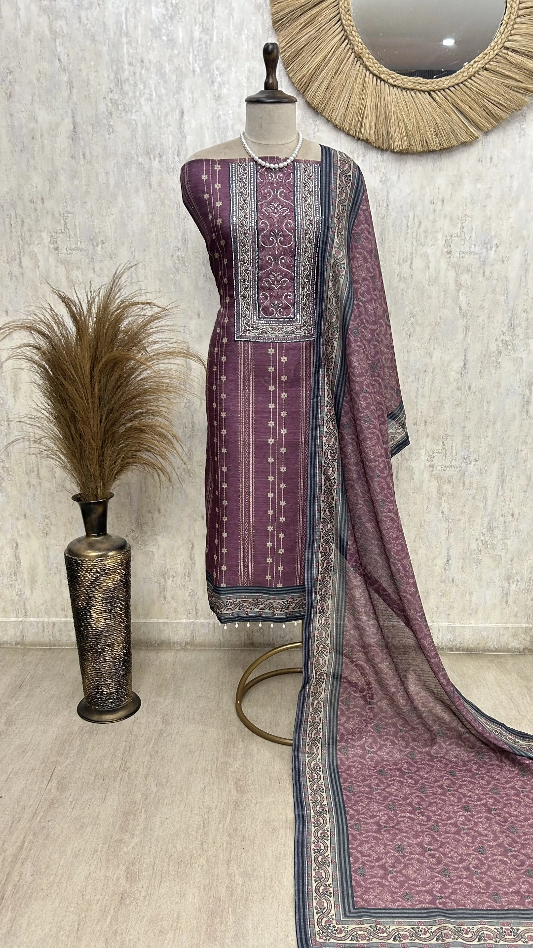 Regal Plum Elegance Unstiched Suit