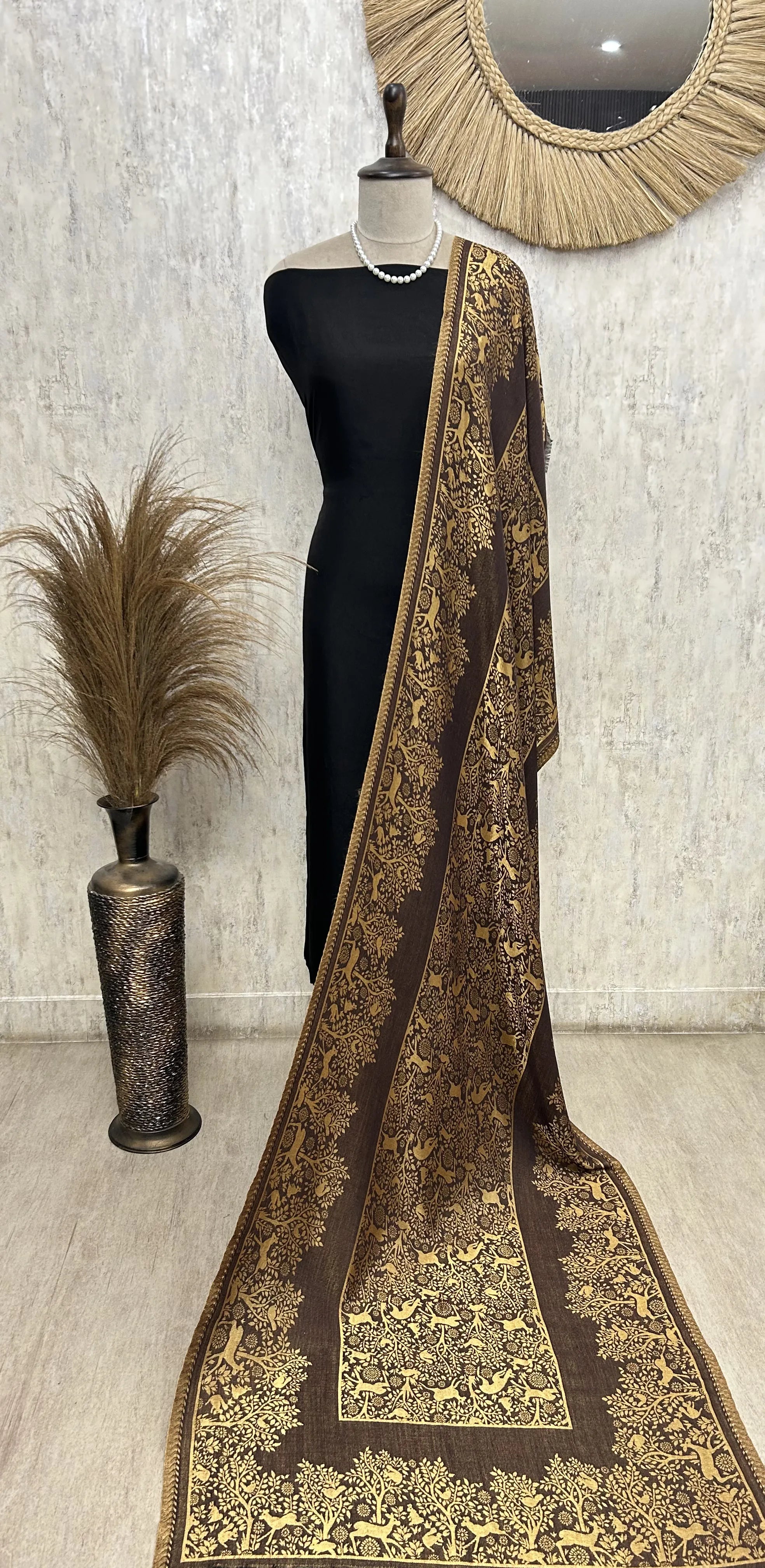 Reversible Moonlight Unisex Stoles With Curated Box Packaging