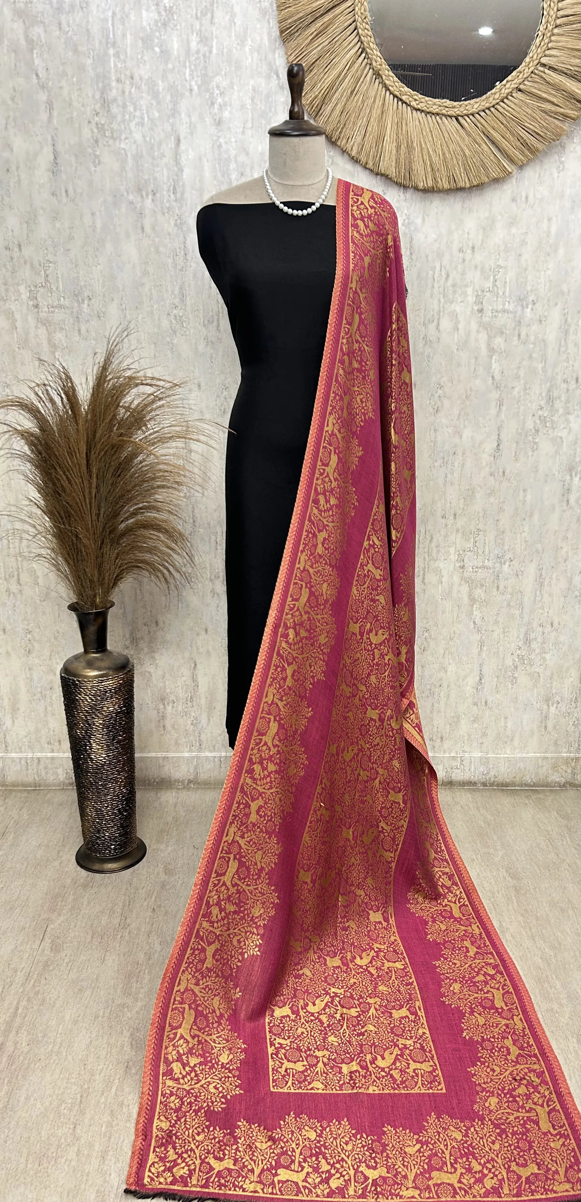 Reversible Moonlight Unisex Stoles With Curated Box Packaging