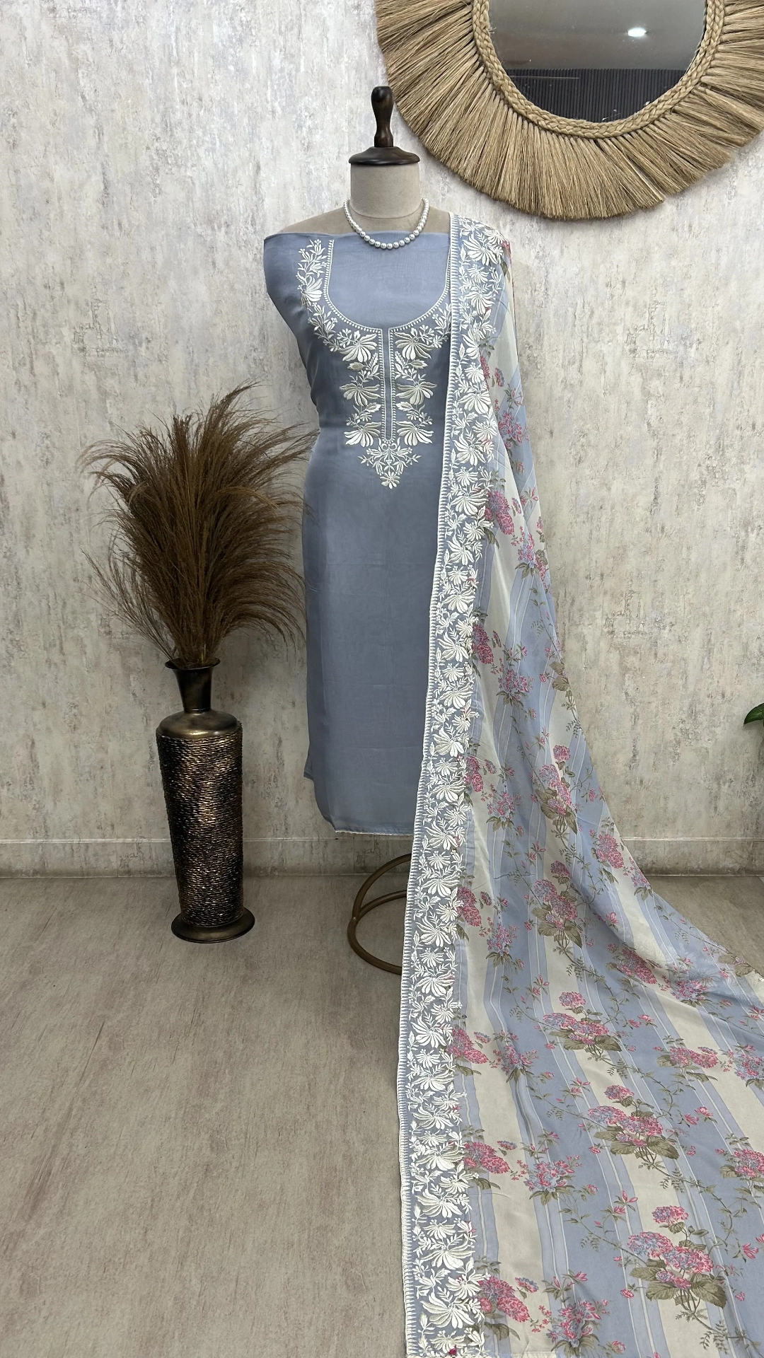 Rustic Wall Elegance Unstiched Suit