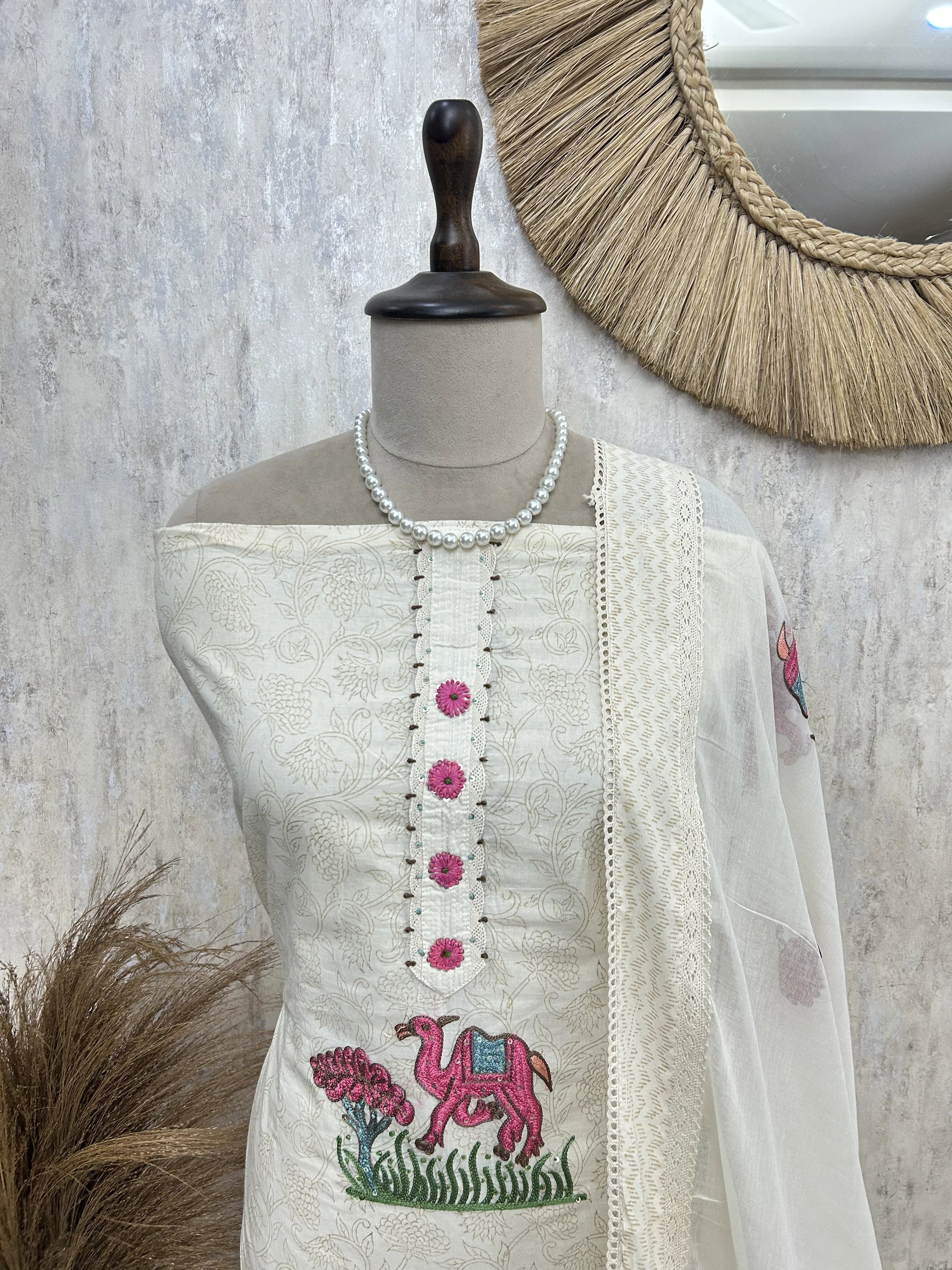 Heritage Bird Embroidery Unstiched Suit