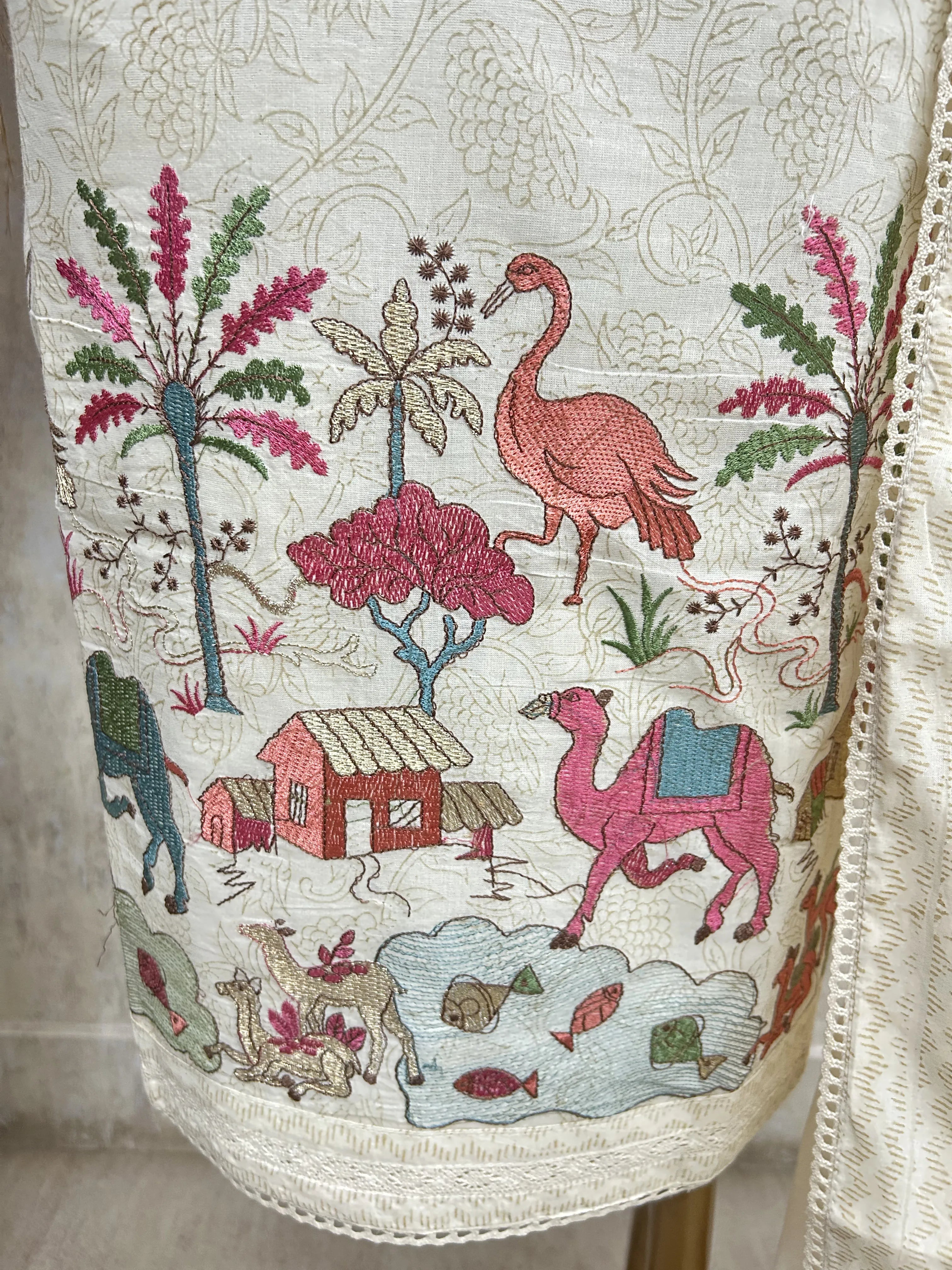 Heritage Bird Embroidery Unstiched Suit