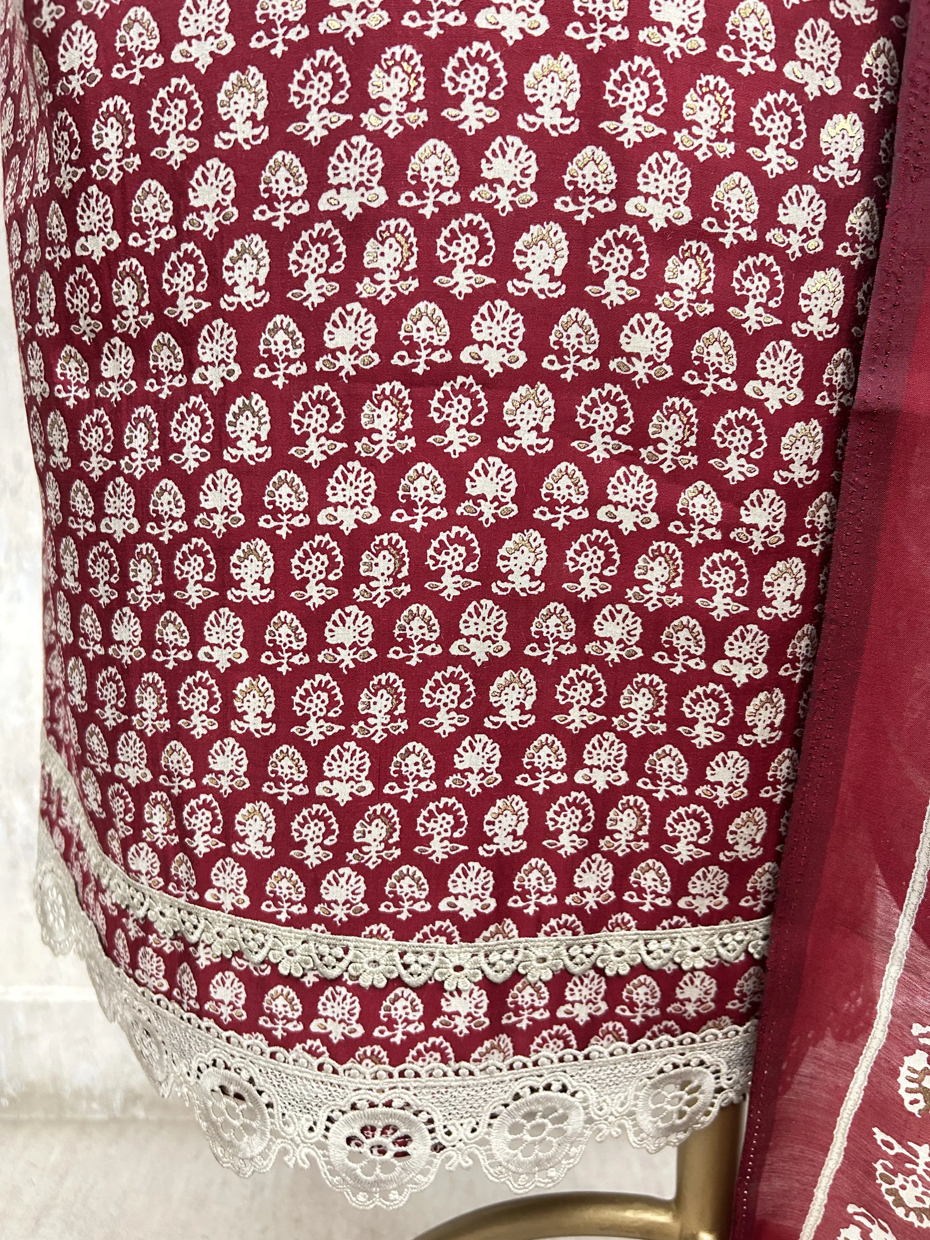 Nazakat in Indigo Unstiched Suit